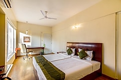 Treebo Brooks Manor, Pune