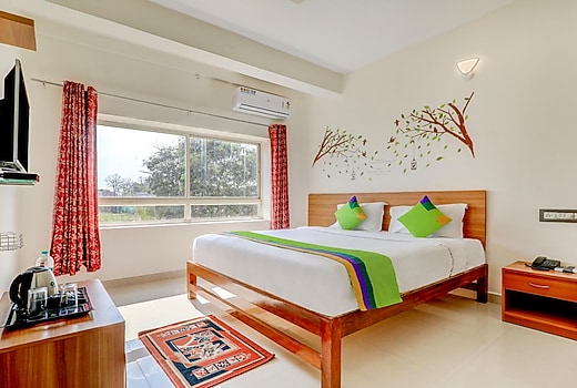 Treebo Atithi Comforts, 1 Km From Nisargadhama Forest