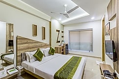 Treebo Daksh Residency, Indore