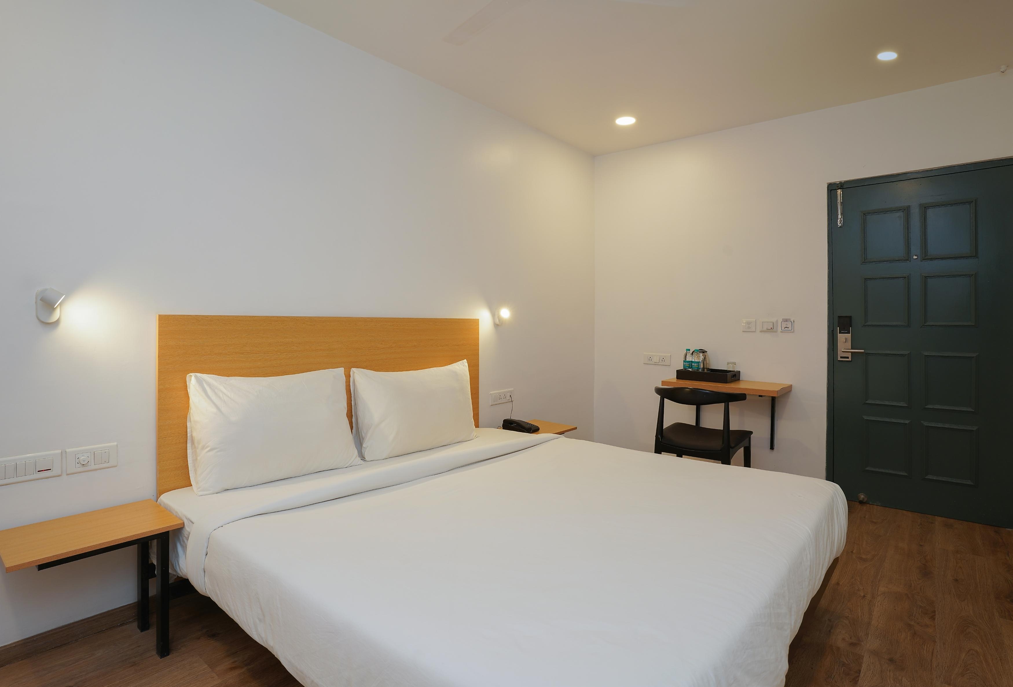 Uptown Hotels 5