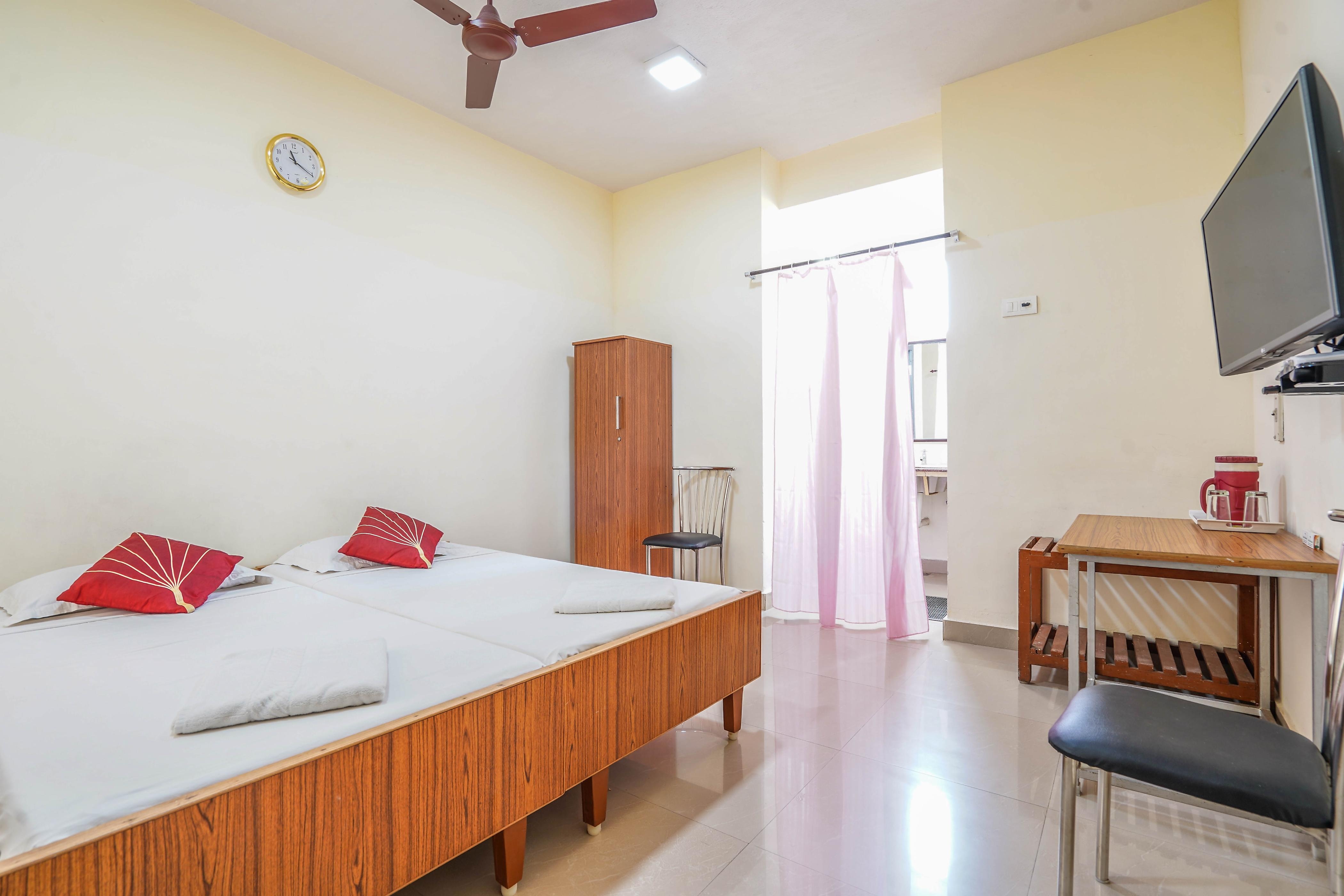 TTDC Hotel Tamilnadu - Thirukadaiyur - Tap to explore photos