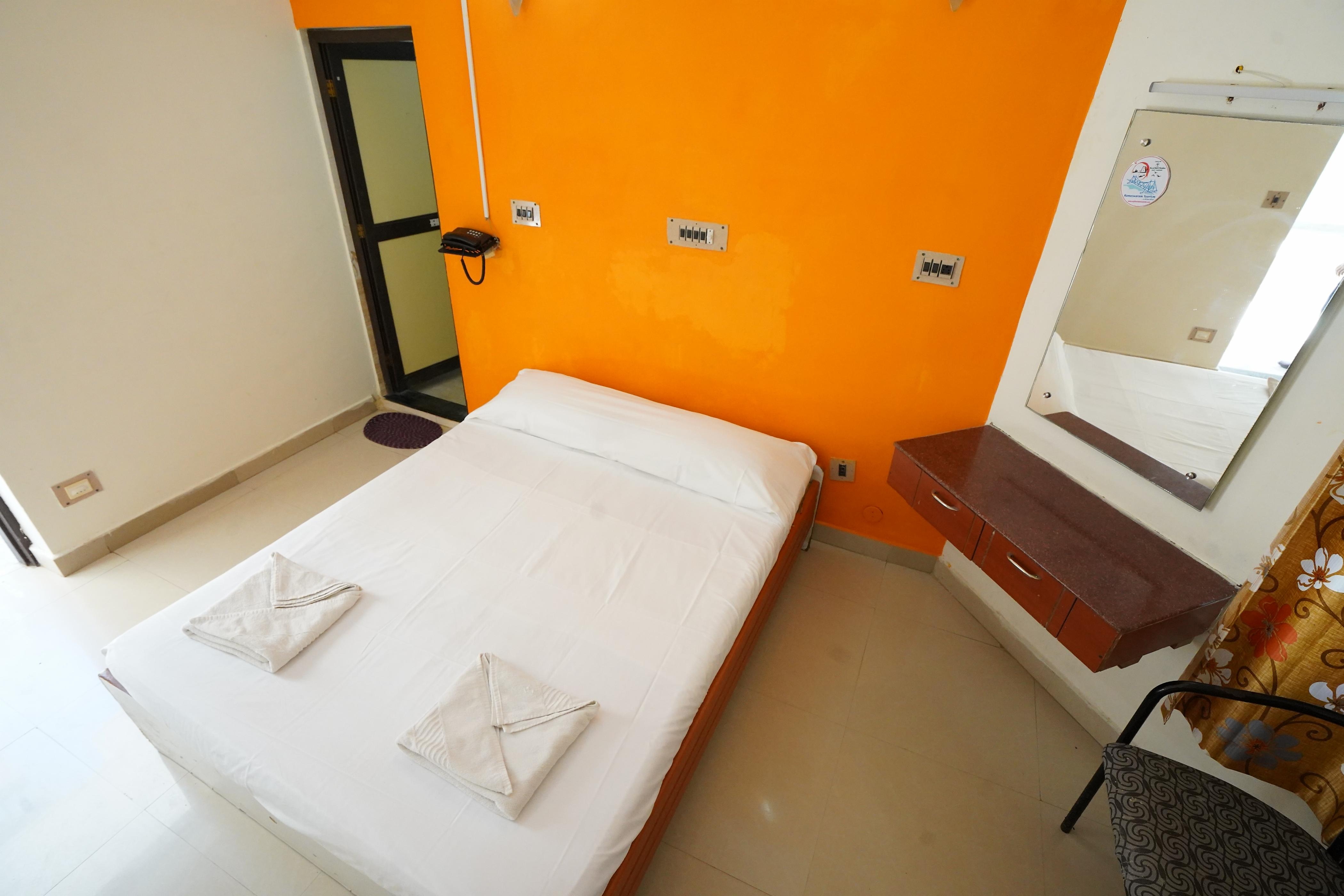 Hotel TamilNadu - Rameswaram - Tap to explore photos