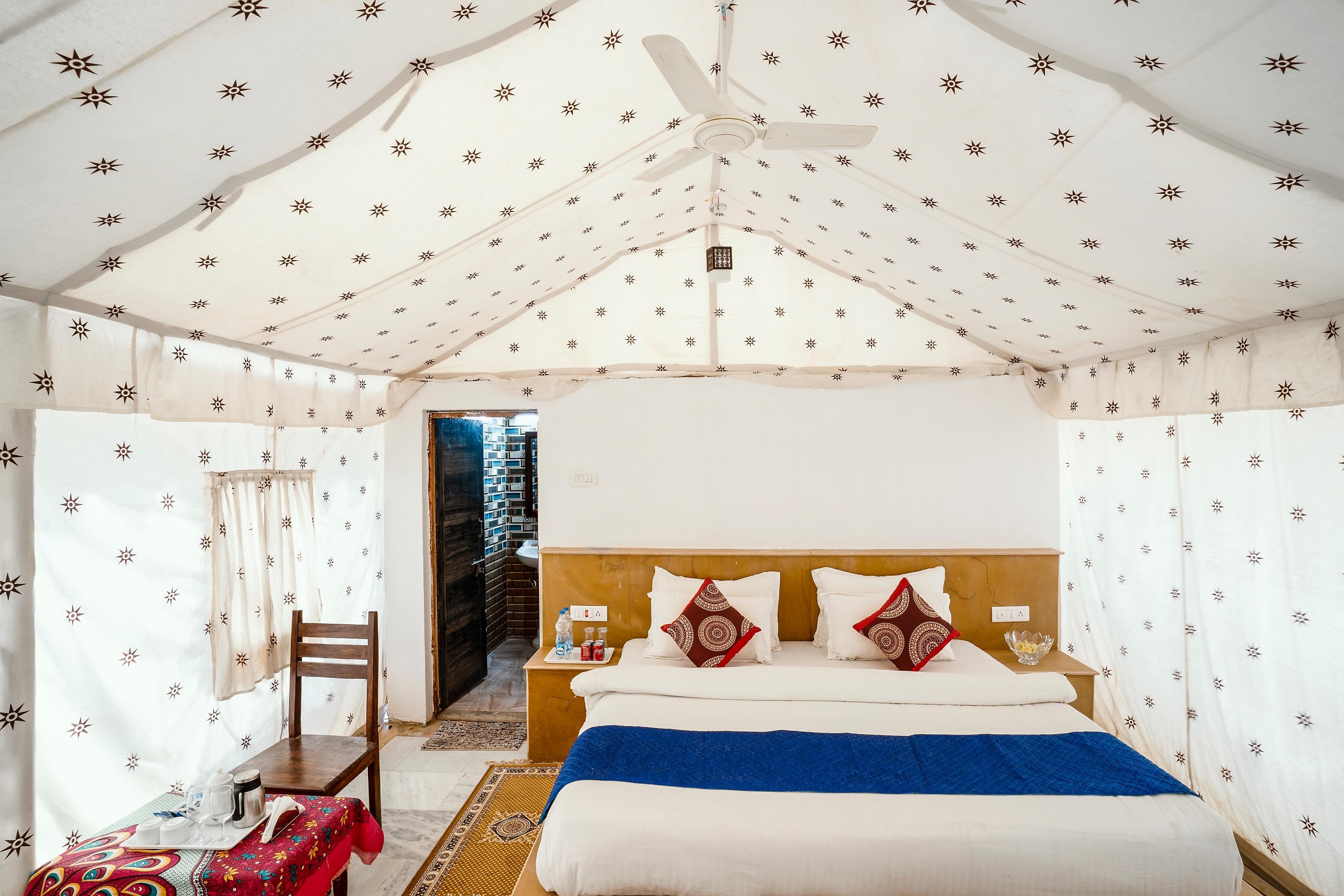 ARYAN DESERT CAMP - Tap to explore photos