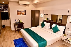 Hotel Royal Saffron by Majesta Stays, Delhi