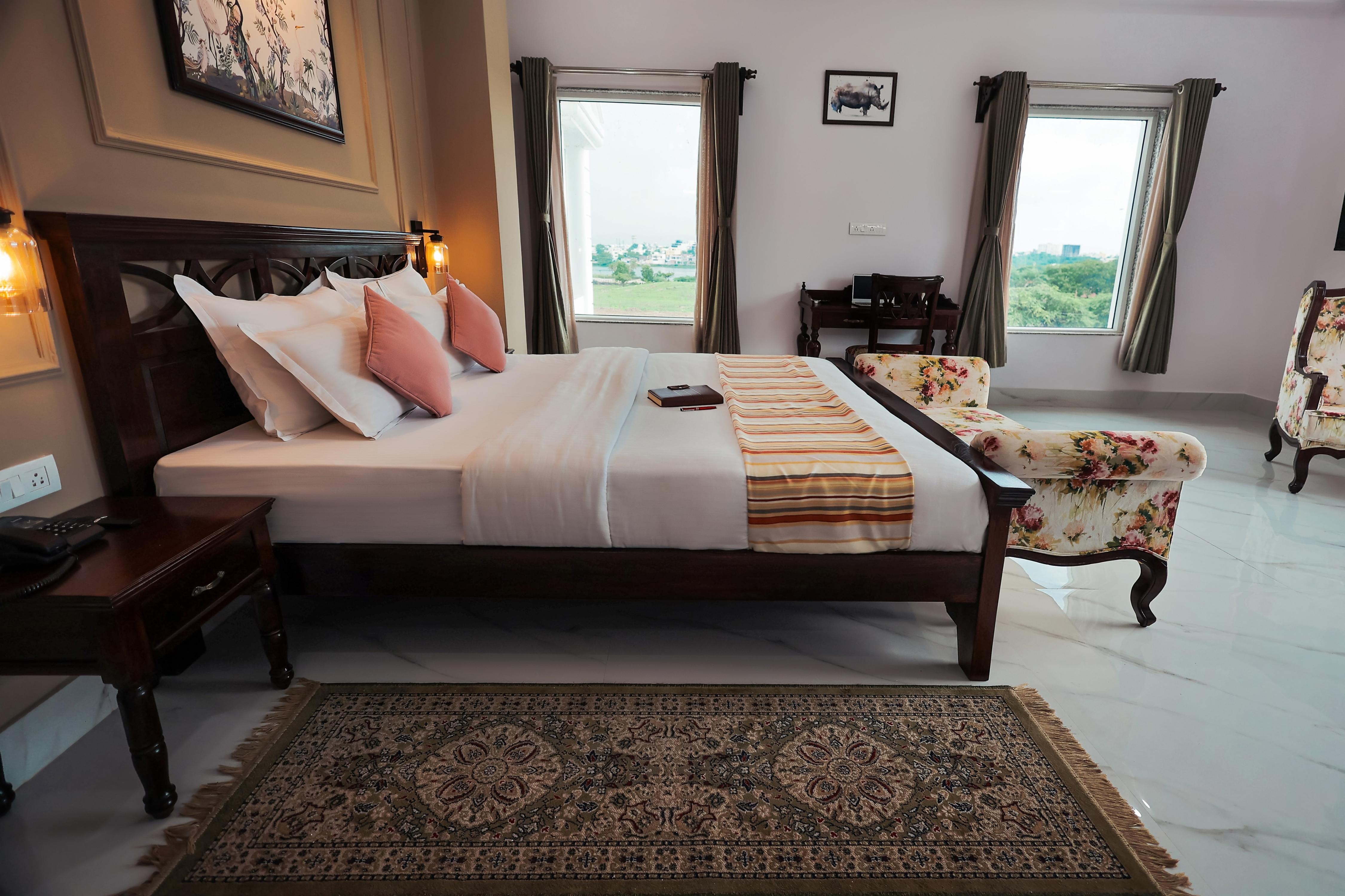 Revaas Lake View Boutique Hotel - Tap to explore photos