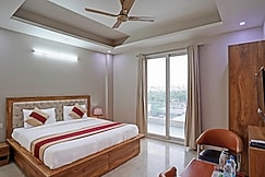 The Palm Suites, Gurgaon