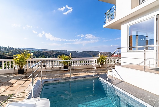 Stay Leisurely Shepherd Estate 4BHK Panchgani Mahabaleshwar