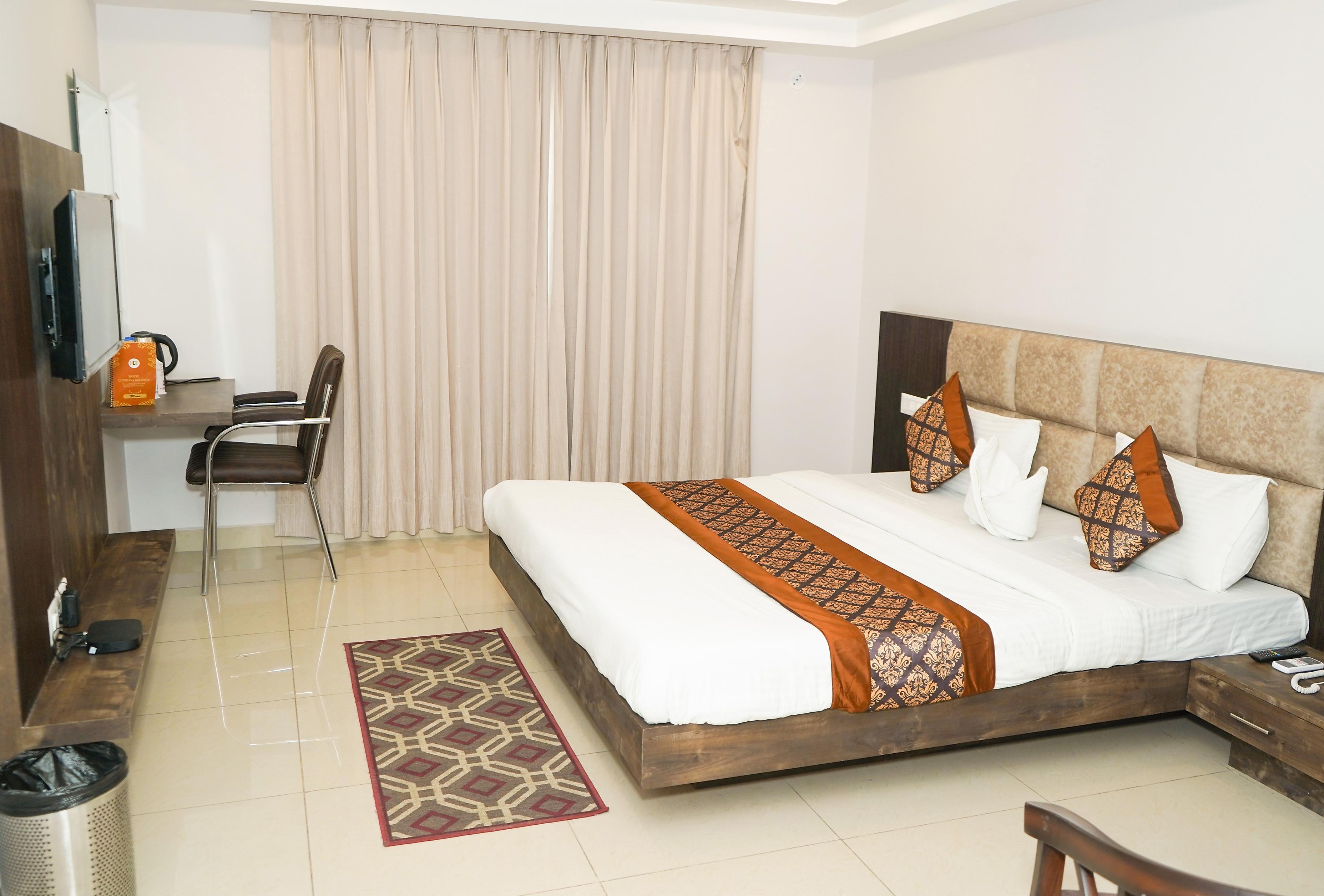 Hotel Ludhiana Regency - Tap to explore photos
