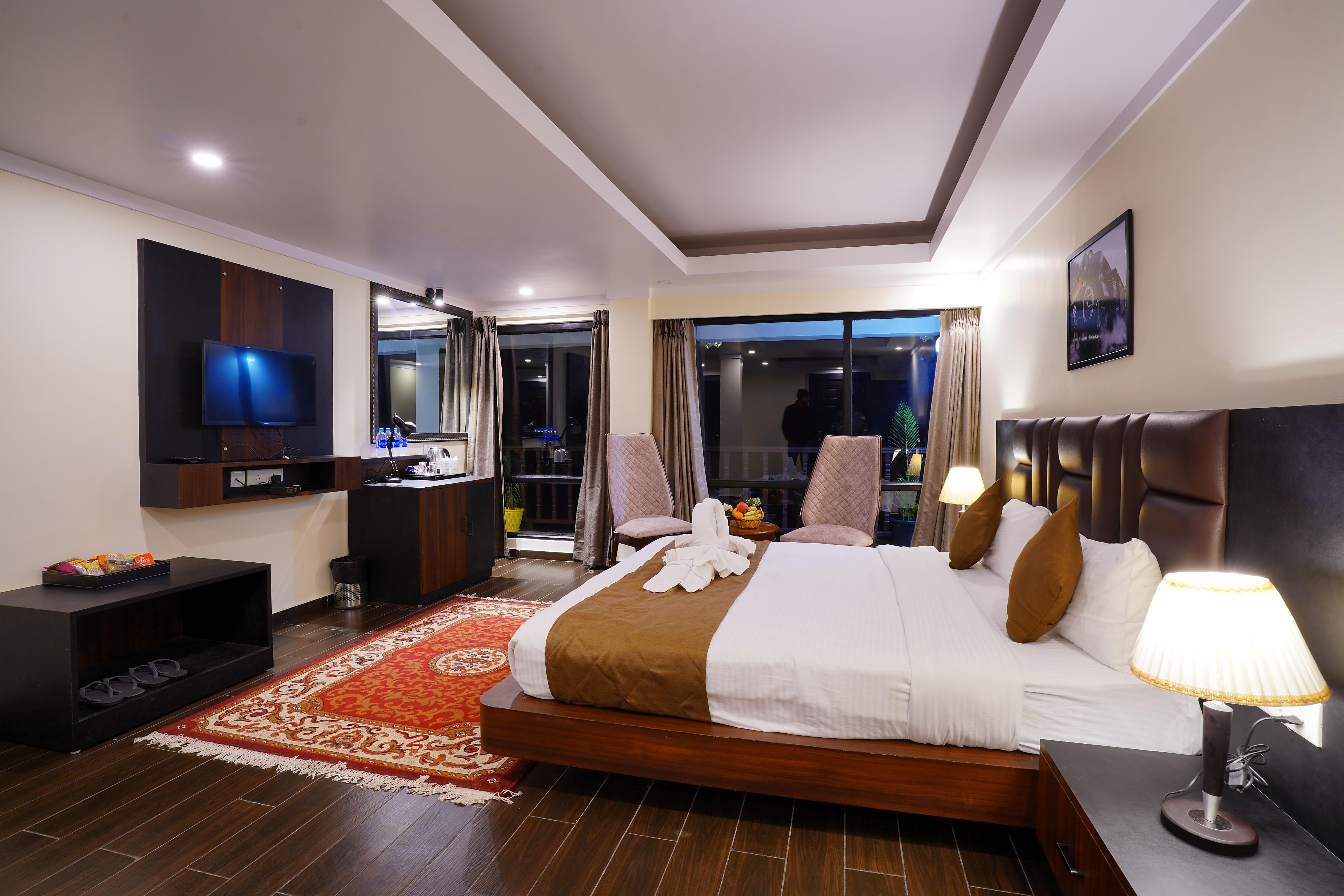 Istana Resort & Spa - Tap to explore photos