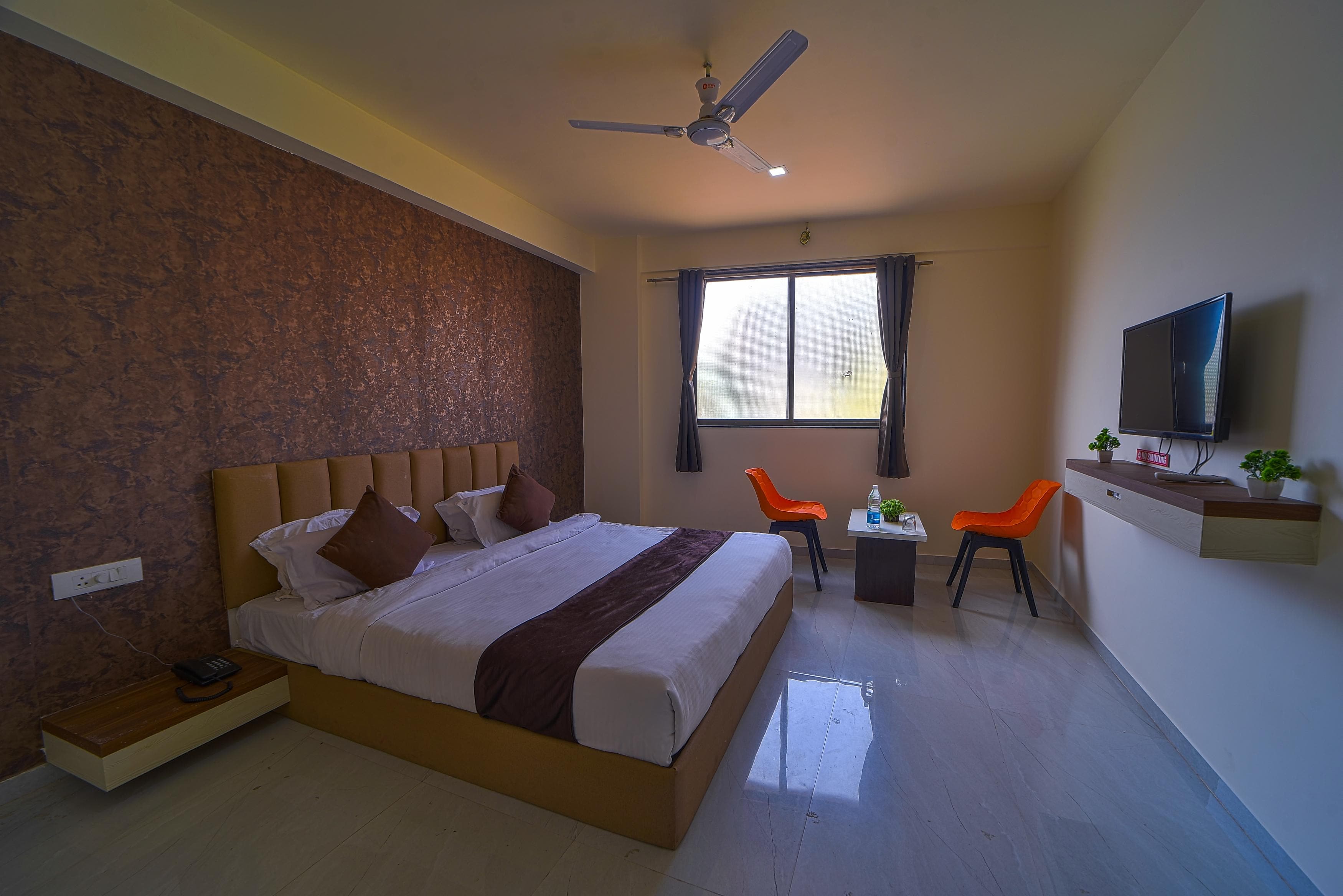 Deluxe Non AC Room 1