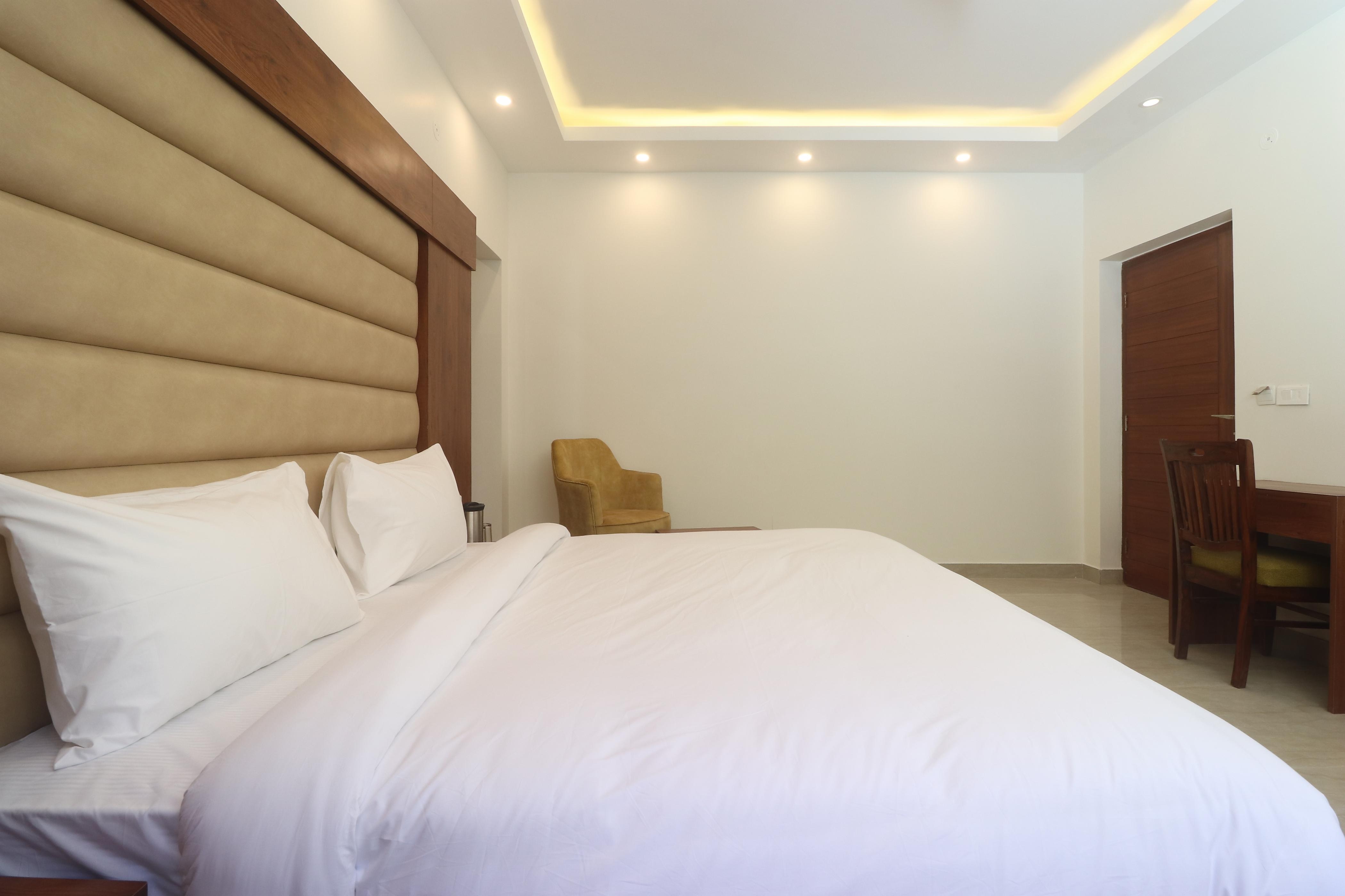 HOTEL MUSSOORIE HEIGHTS - Tap to explore photos