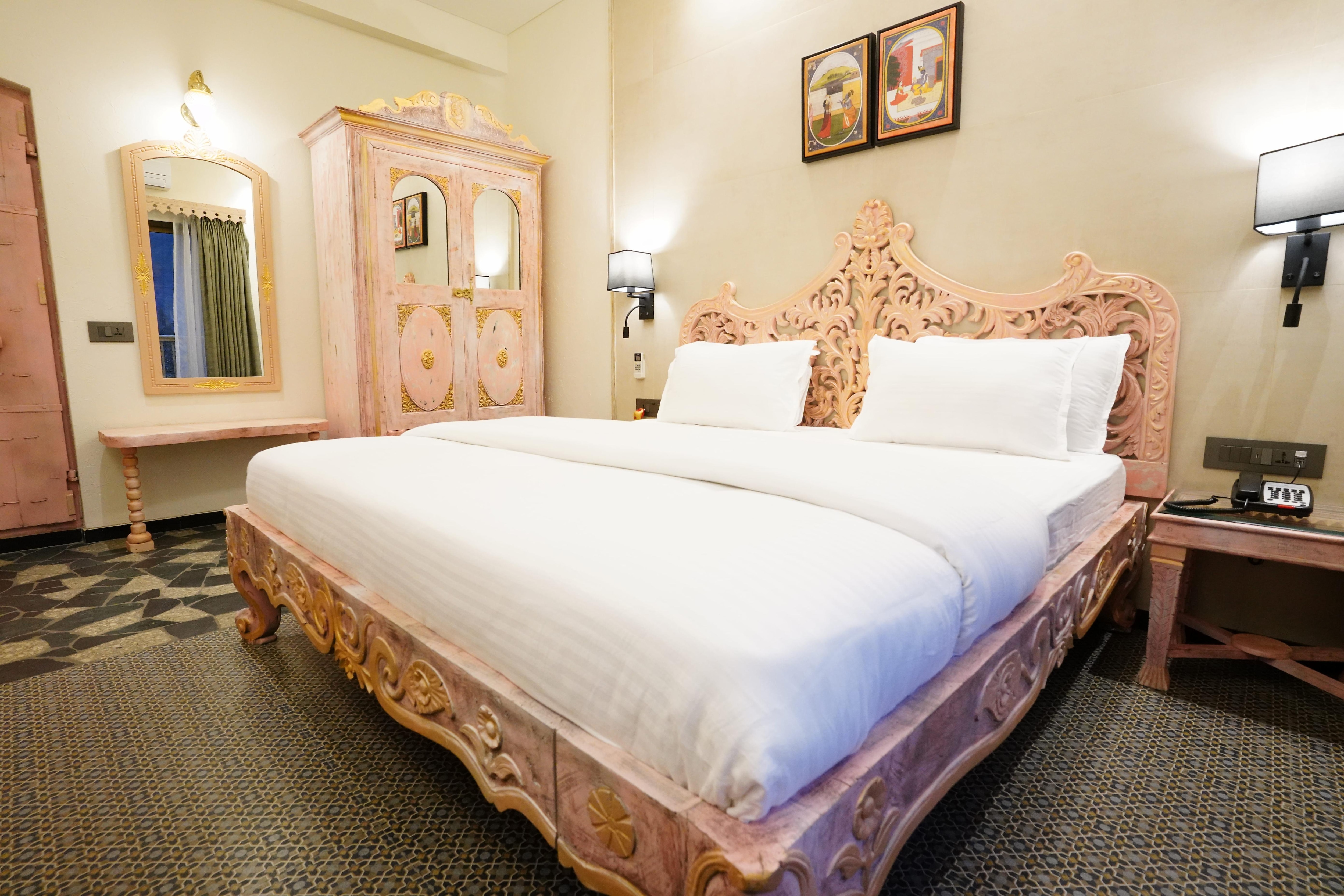 Deluxe Room 1