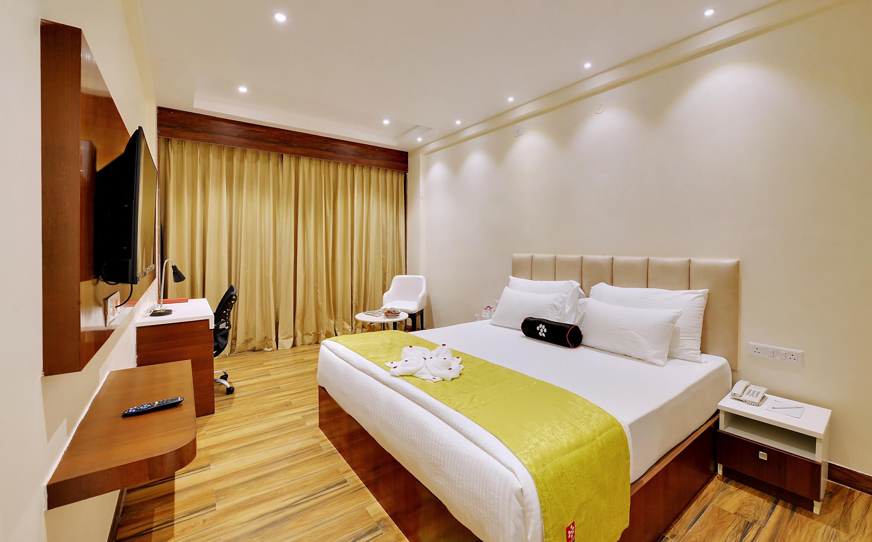 Mastiff Select Gulbarga Hotel - Tap to explore photos