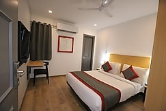 Qotel Comfort IP Residency East Delhi Preet Vihar, Delhi