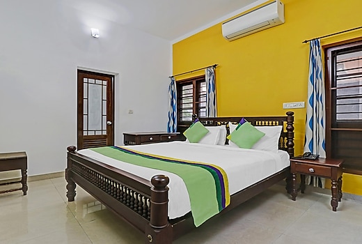 Treebo Backpackers Inn