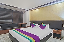 Treebo Premium Dee Empresa, Park Street, Kolkata