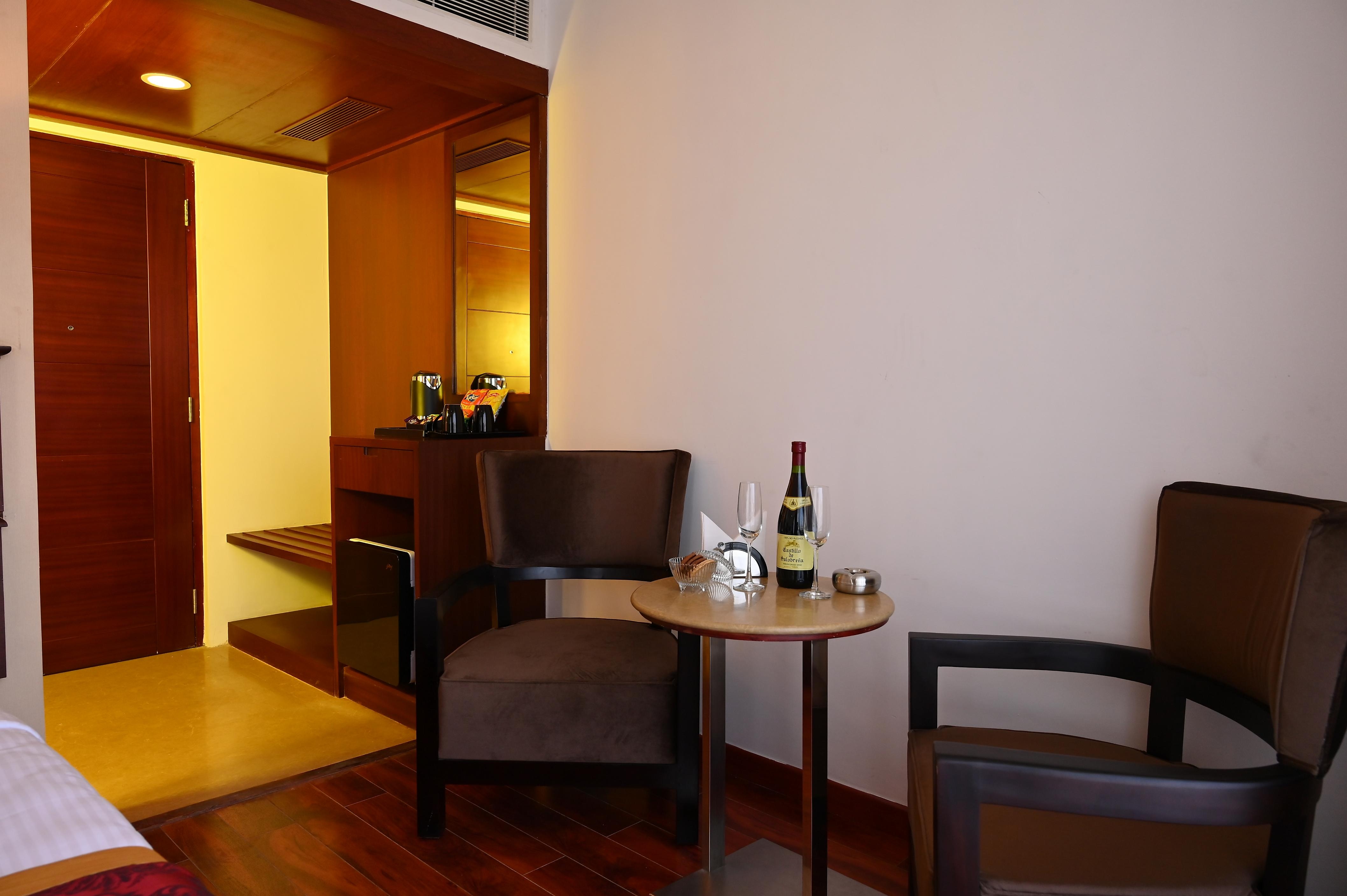 Raaj Bhaavan Clarks Inn , Chennai - Tap to explore photos