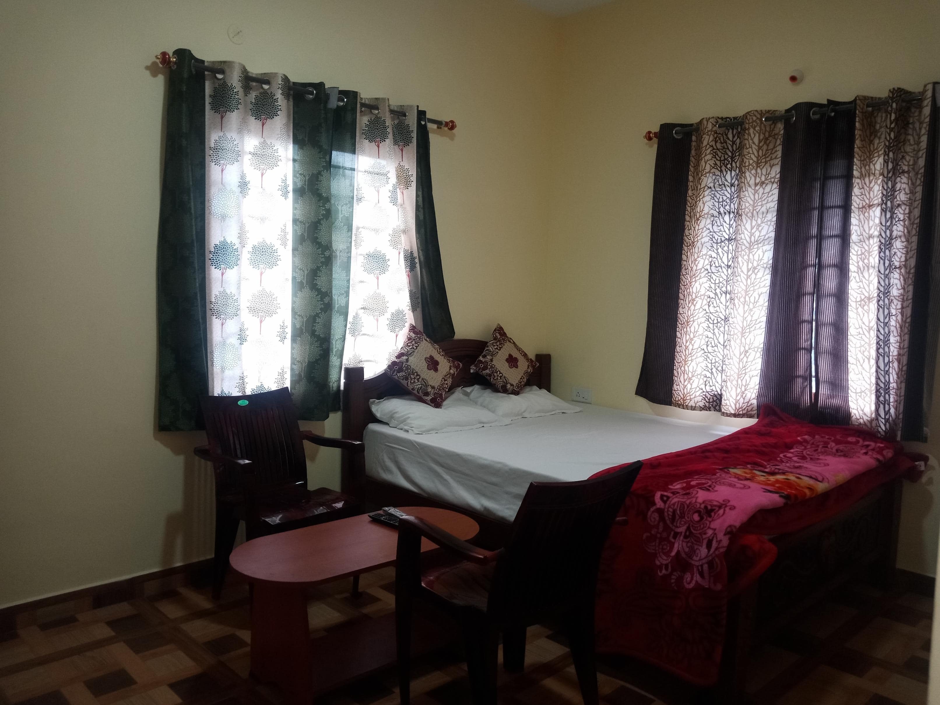 Gowtham home stay - Tap to explore photos