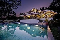 Stone by TranqVillas 4BHK Infinity Pool Retreat at Lonavala, Lonavala
