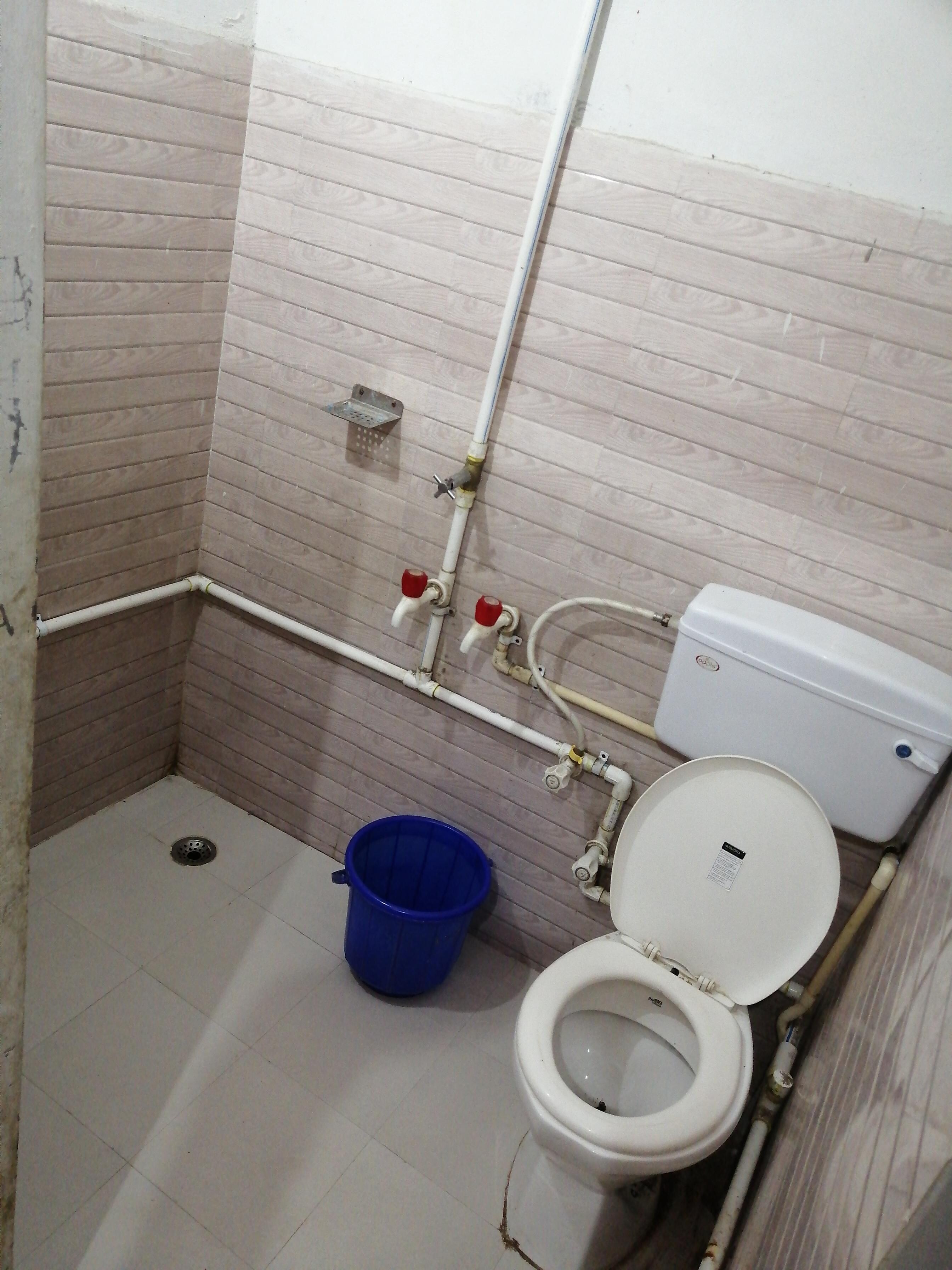Hotel O Harjender Guest Houses & Family Restaurant - Tap to explore photos