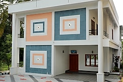 WANDERLUST RESIDENCE HOMESTAY, Kutralam