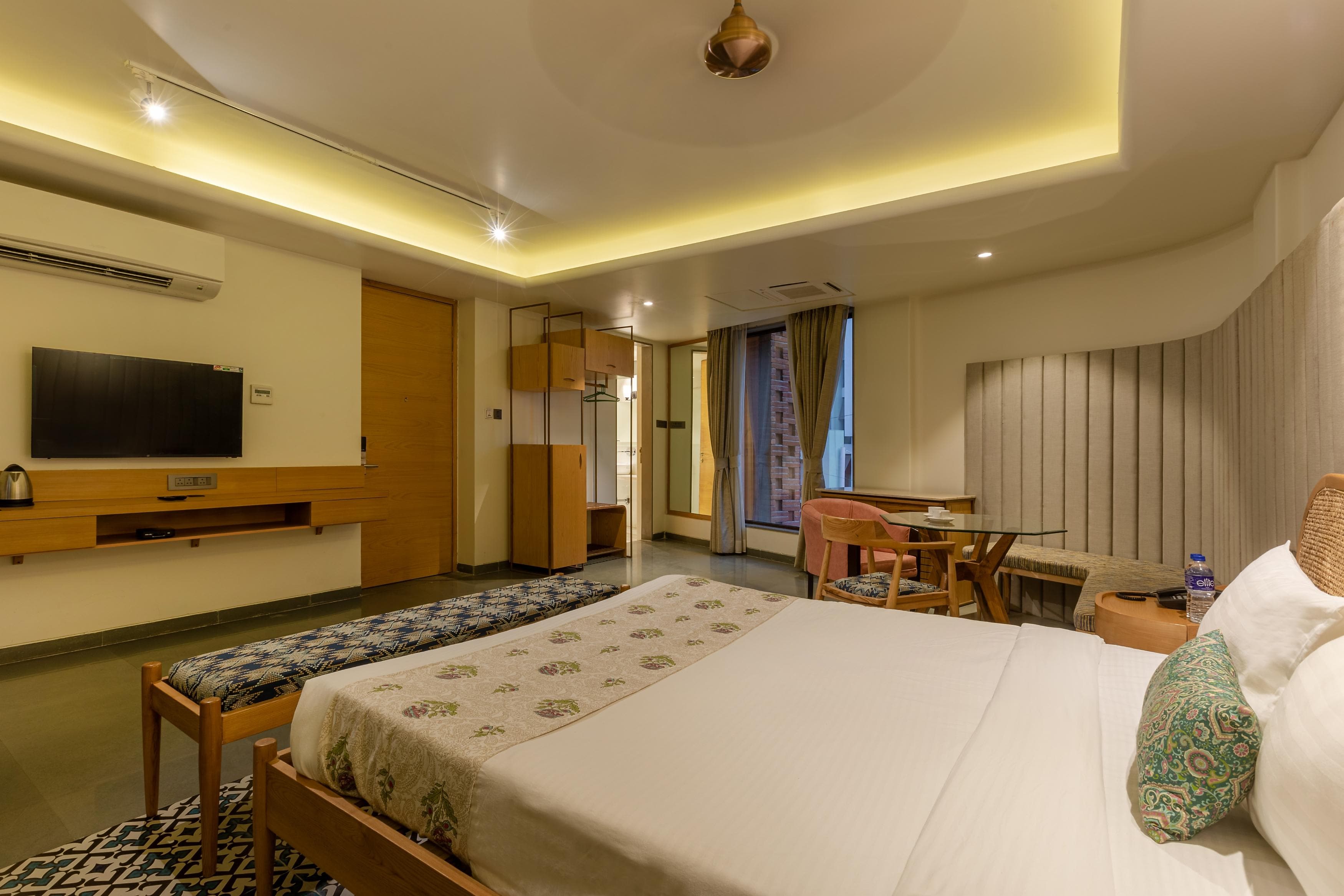 Master Room 1