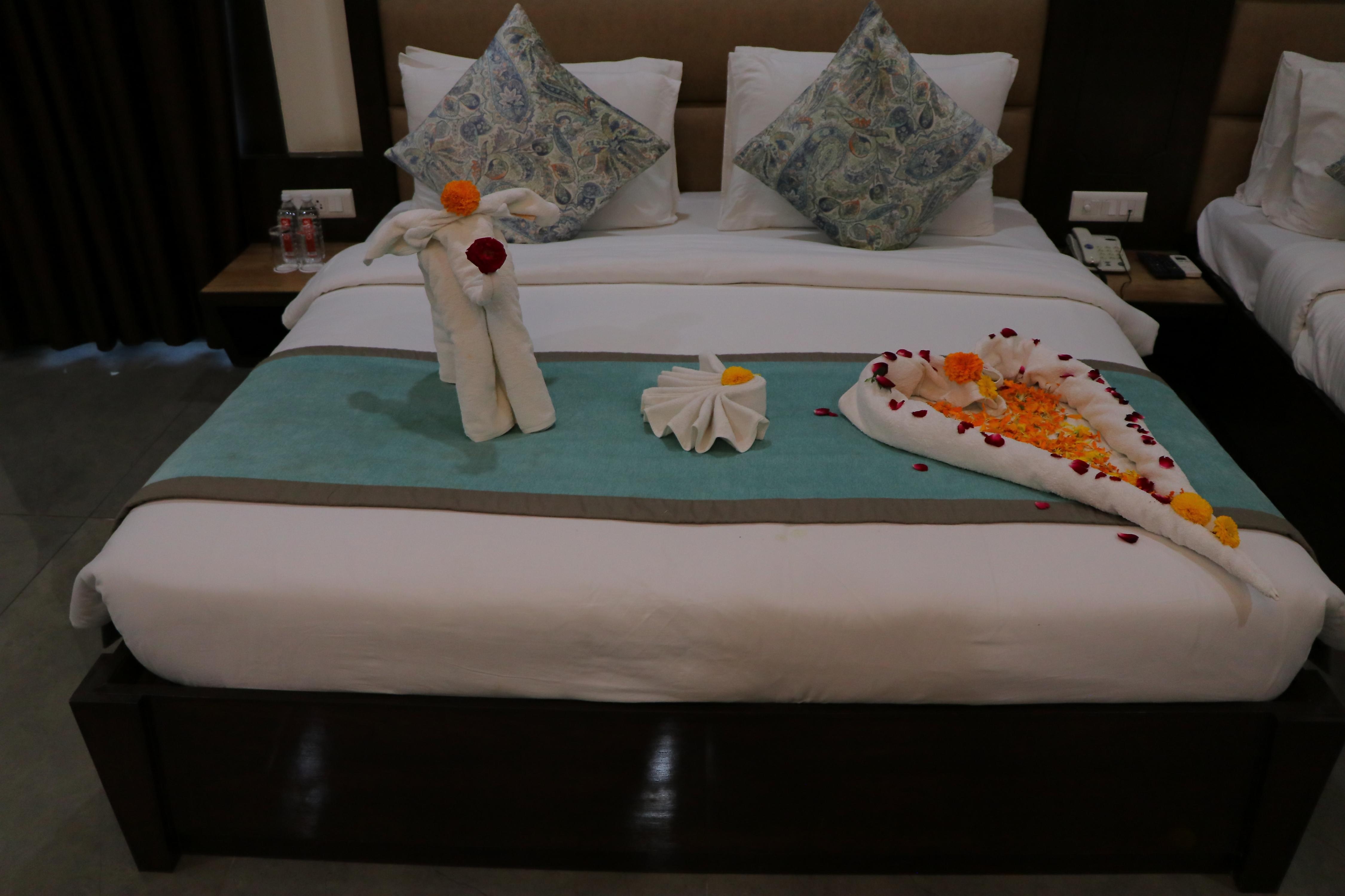 Hotel Clarks Inn Express ,Bharatpur - Tap to explore photos