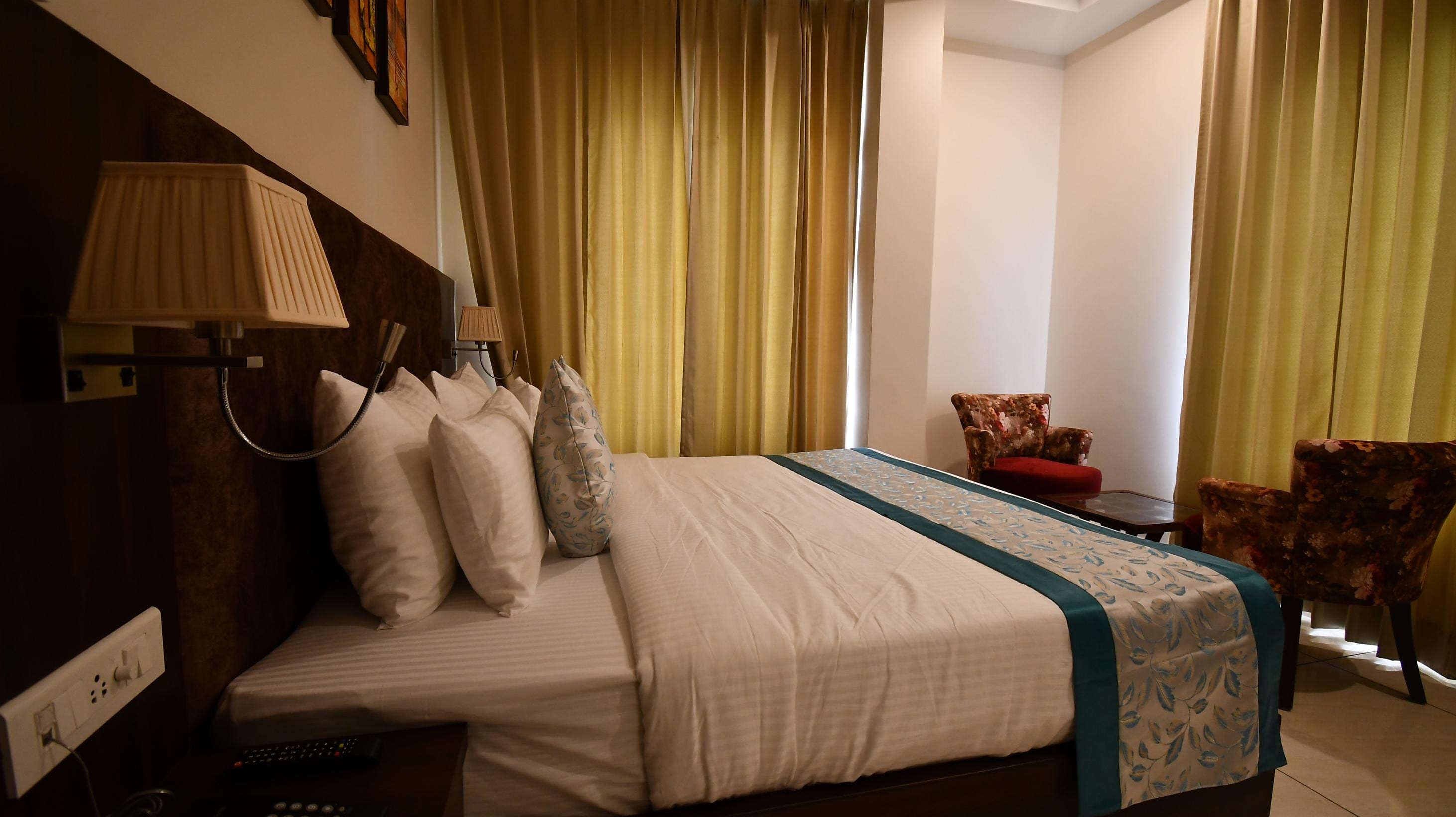 Hotel Ramaya Inn - Tap to explore photos