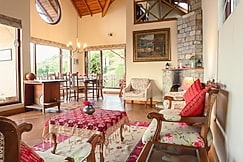 Hostie Chirping Chidiya 4BHK Chalet in Hartola near Mukteshwar, Mukteshwar