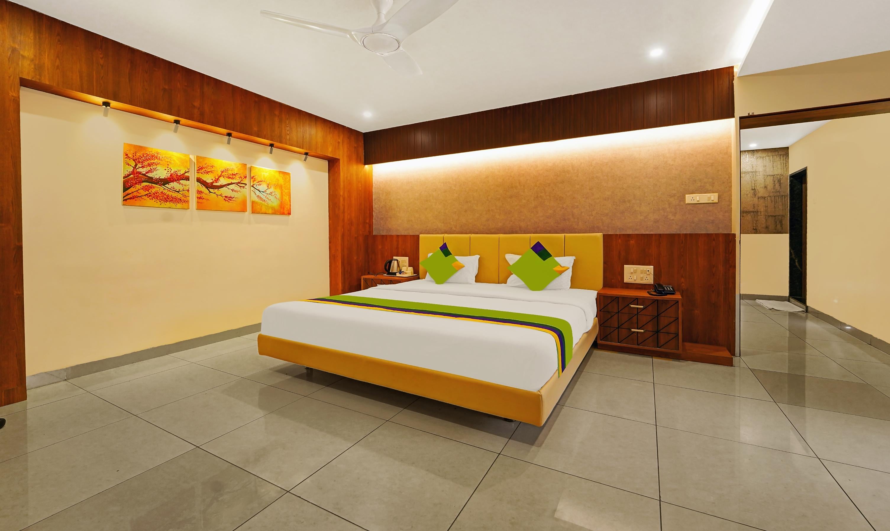 Premium Room 1