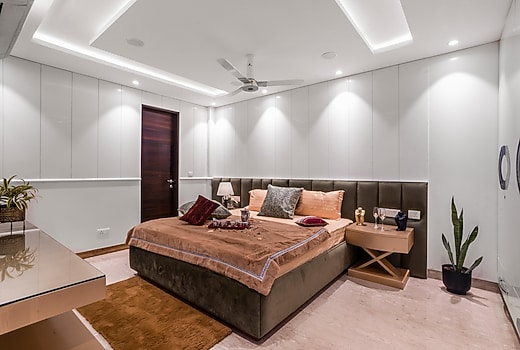 Homlee | Pentagon 5 bhk Luxurious Apartment in Saket