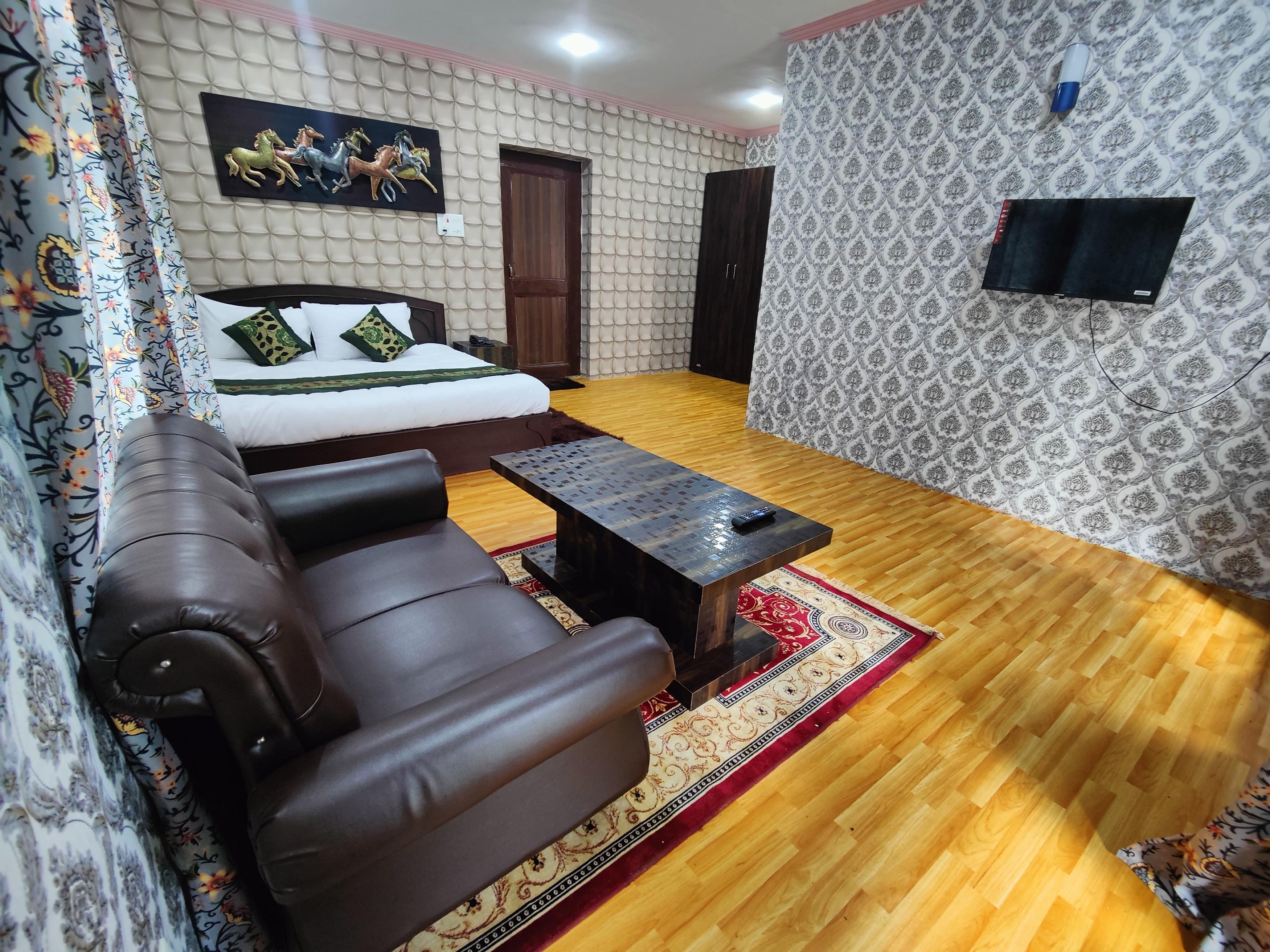 Hi Speed Resort Doodhpathri - Tap to explore photos
