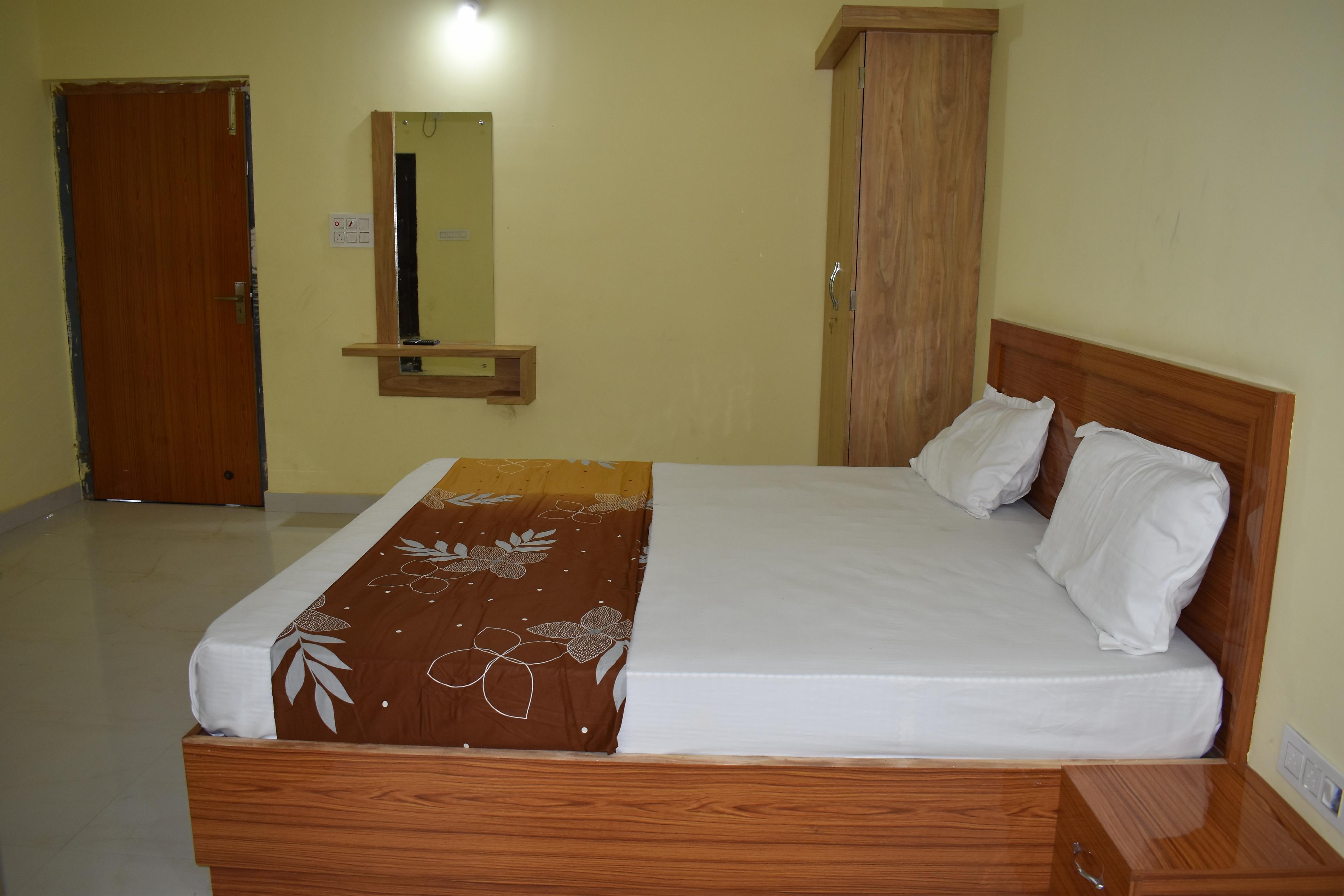 Hotel Madhuram & Banquet Hall - Tap to explore photos