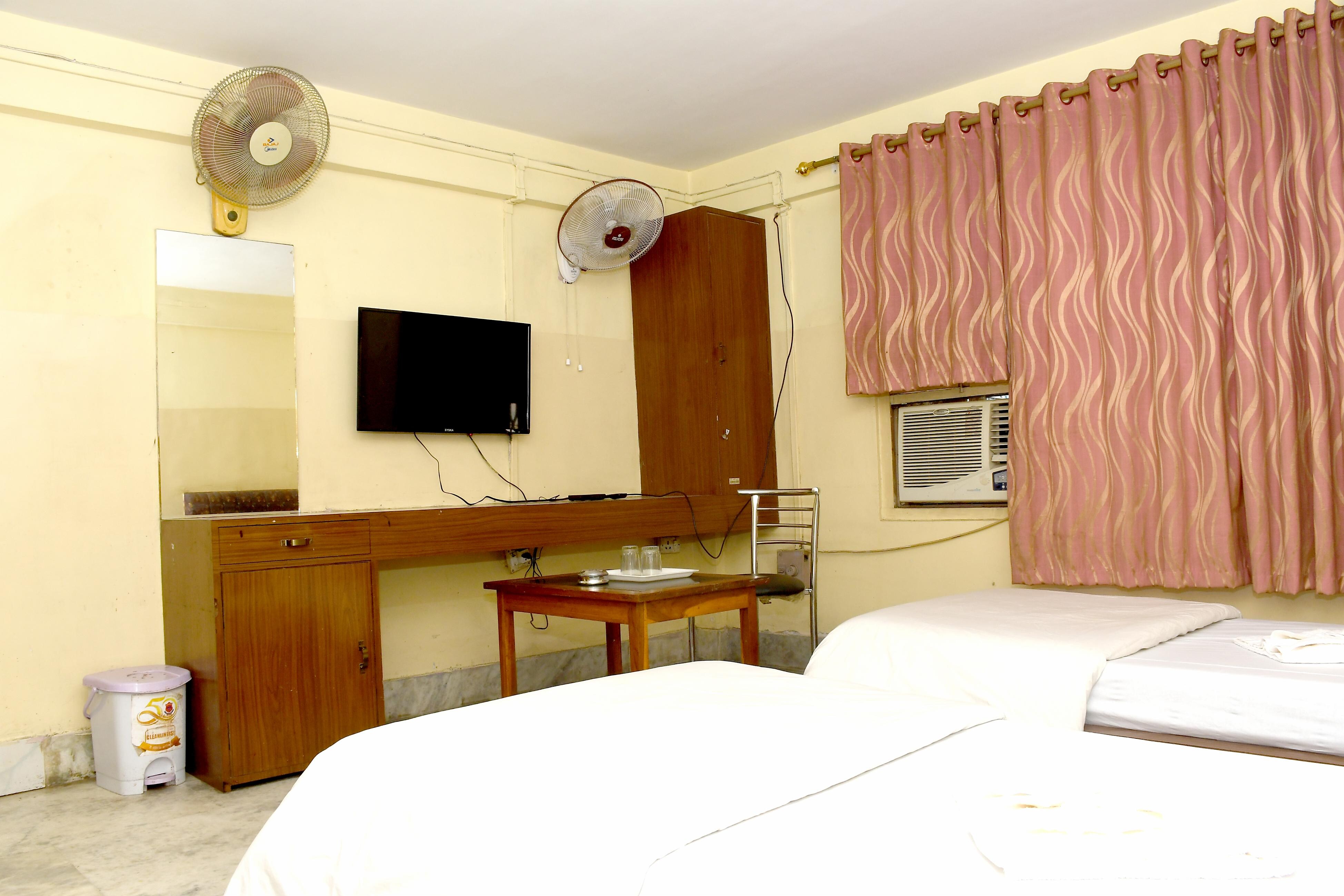 Hotel Kingfisher, Dimapur - Tap to explore photos