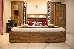 The New View, Jaipur