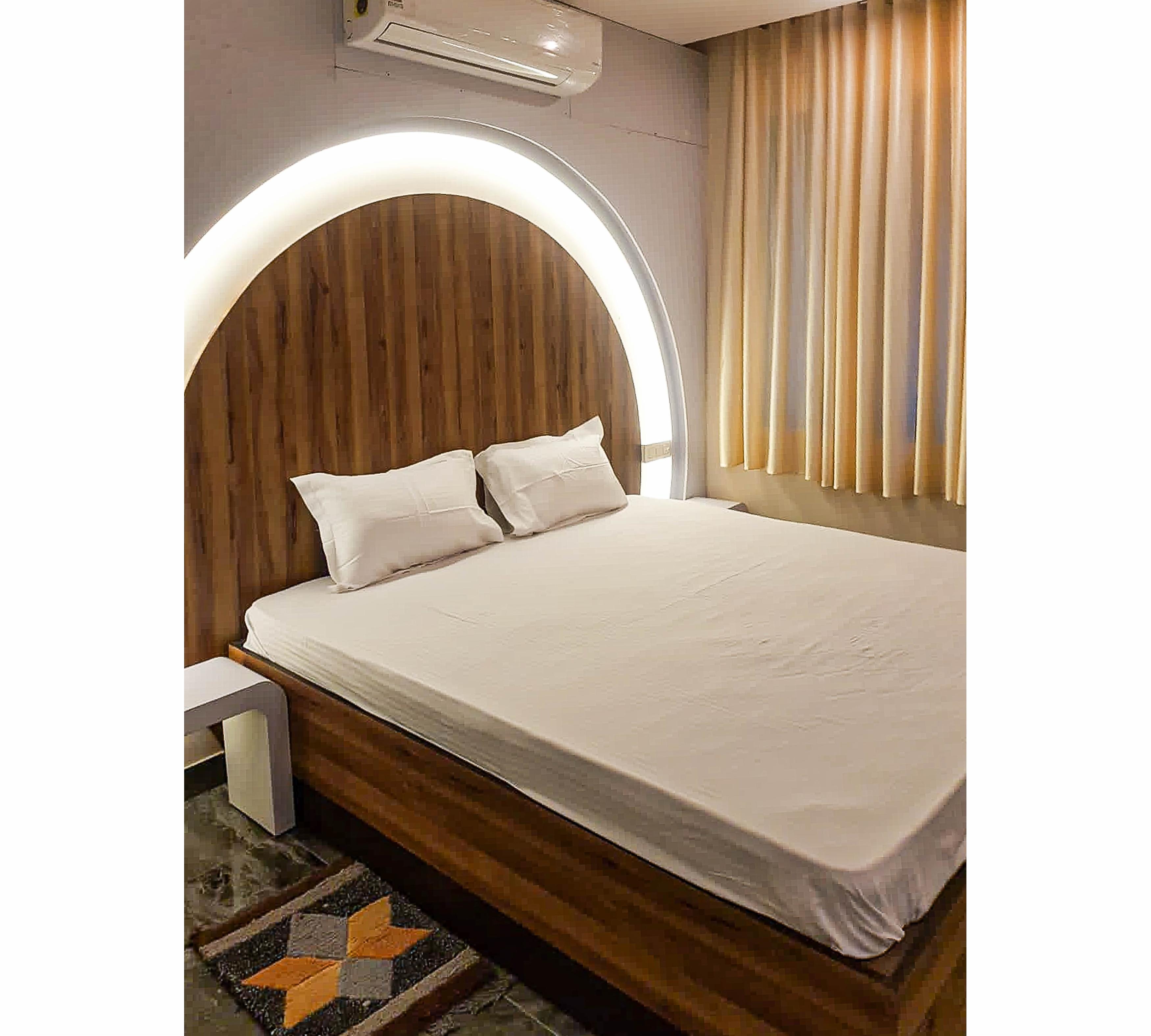 Akshara Regency By WB Inn - Tap to explore photos