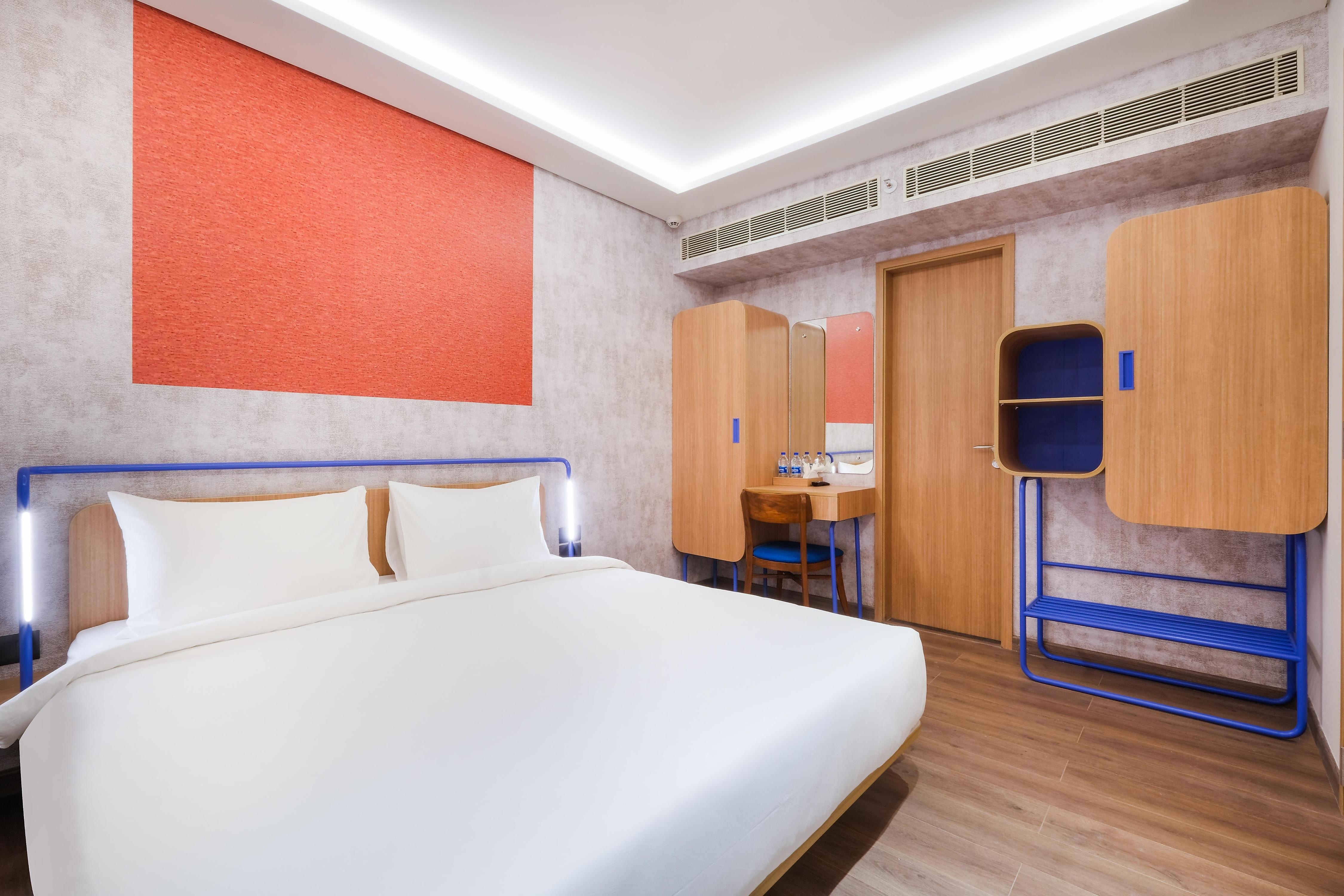 Suite Room 1