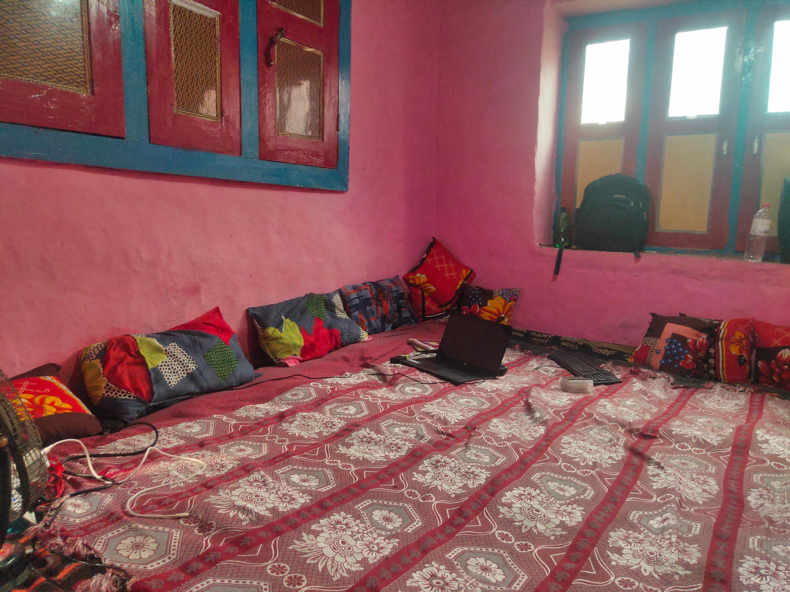 SANDEEP HOMESTAY,S - Tap to explore photos