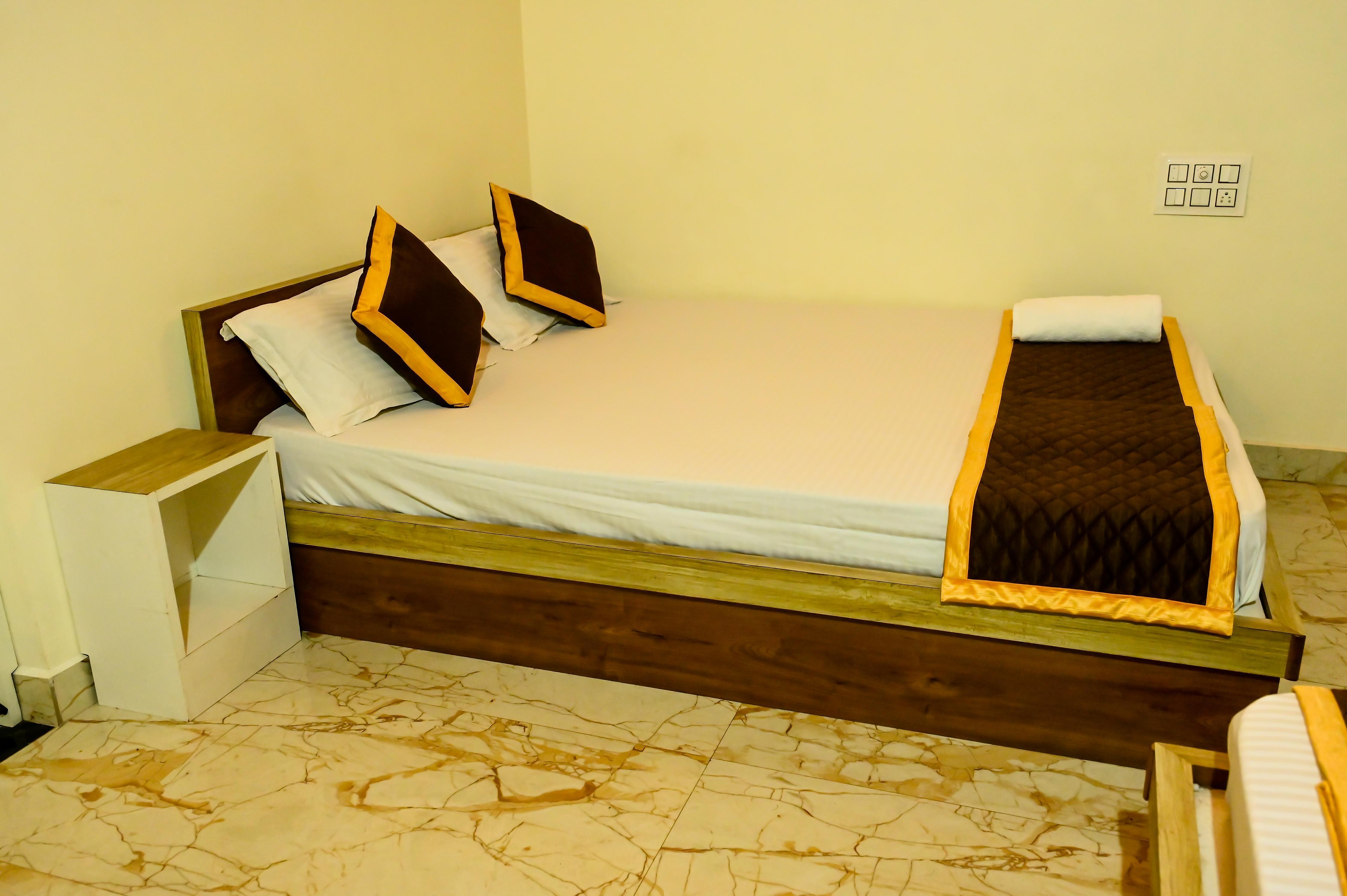 Cliff Haven Homestay - Tap to explore photos