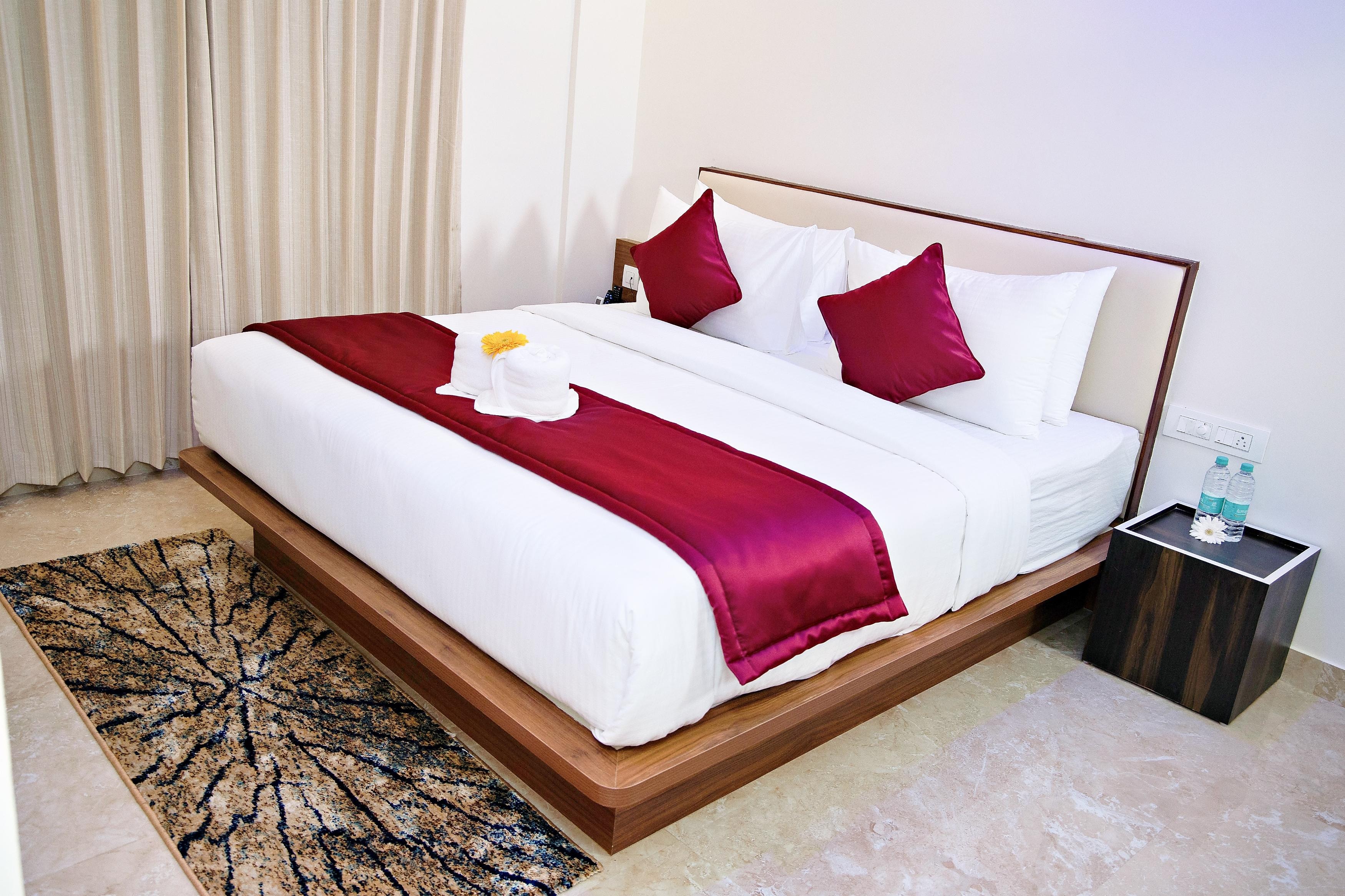 Villa Grand Hotel Near Kempegowda Intl Airport - Tap to explore photos