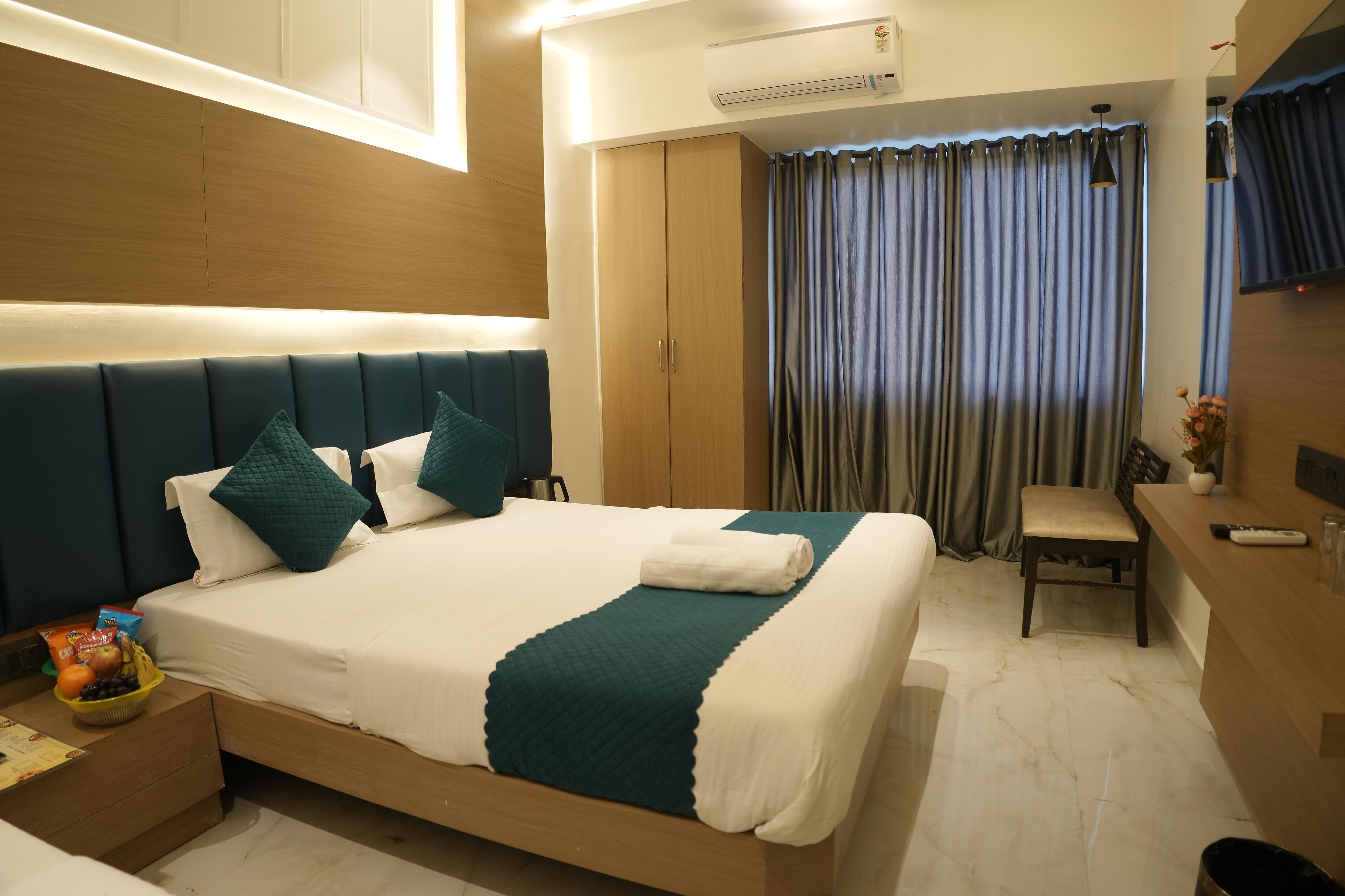 Luxury Double Room 1
