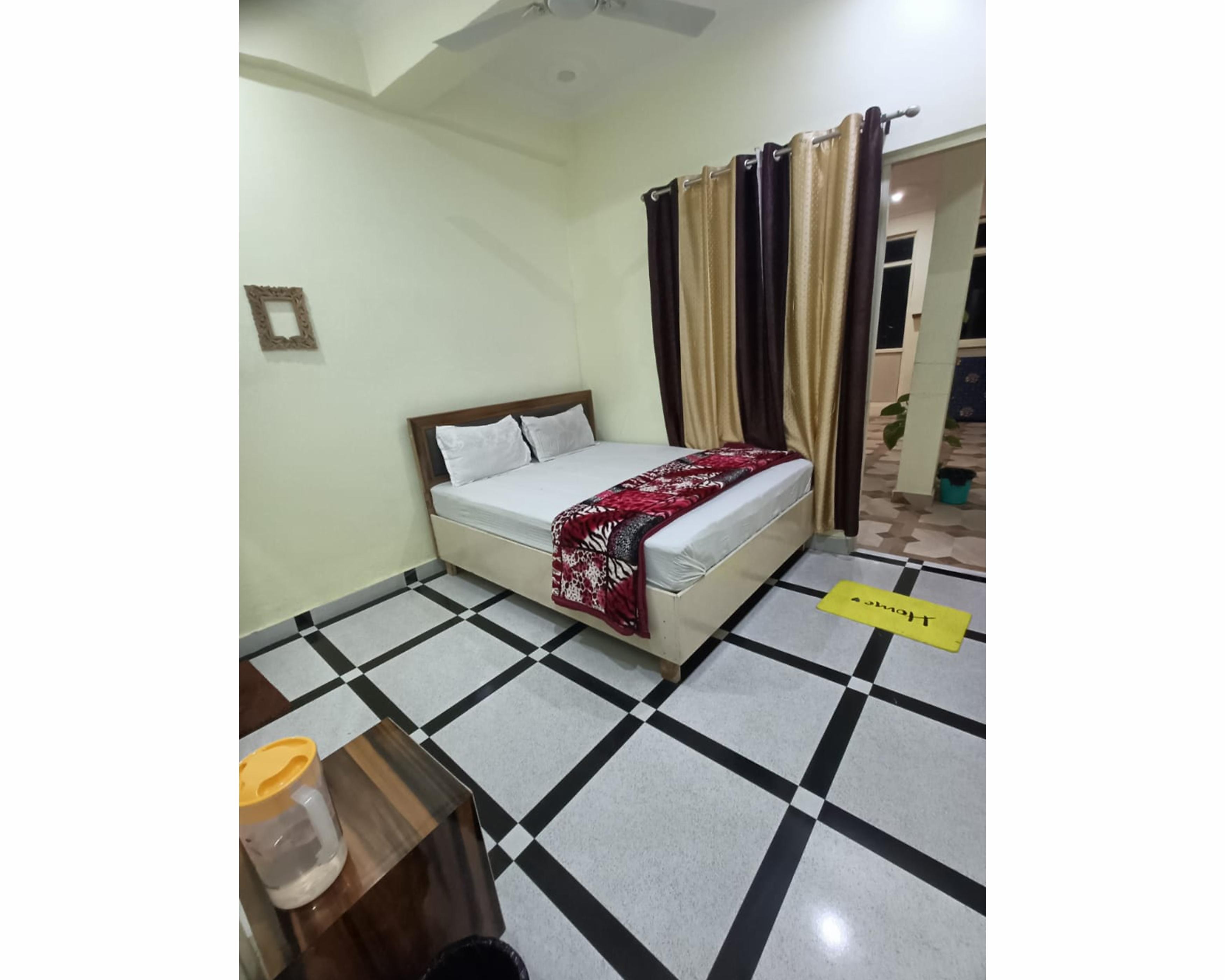 Hotel Chaaso By WB Inn - Tap to explore photos