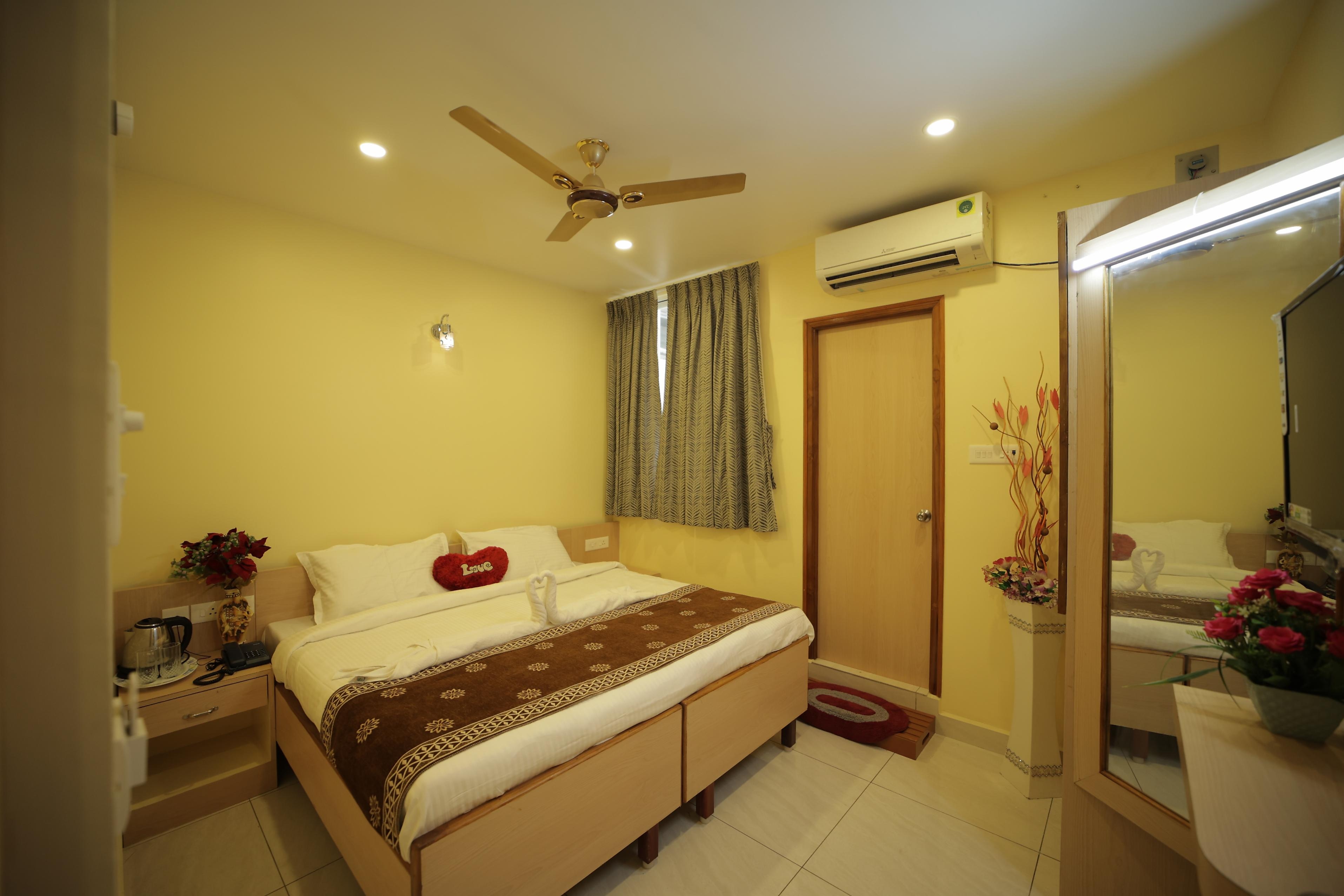 NADANAM INN - Tap to explore photos
