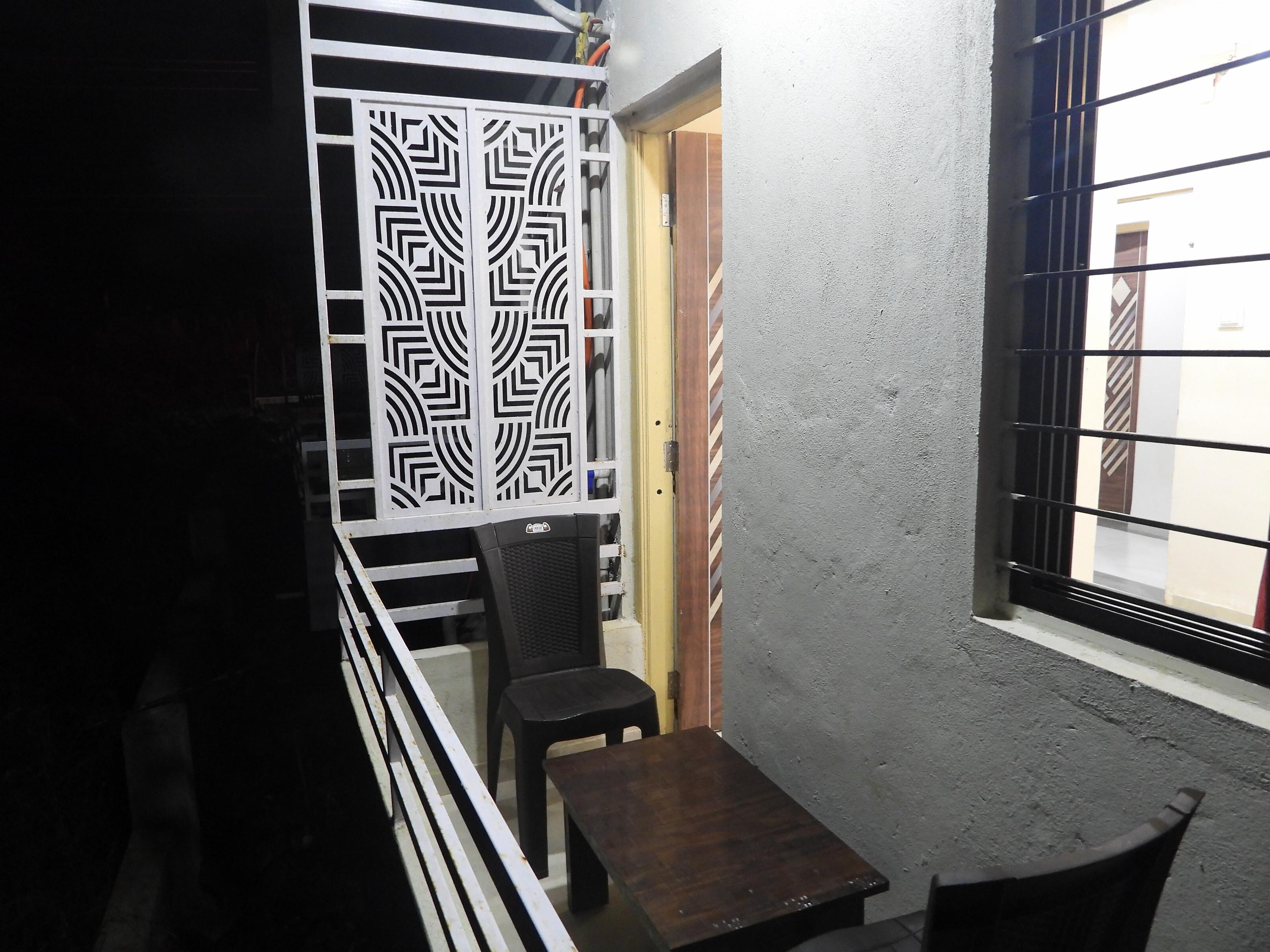 Hotel Nivara 2