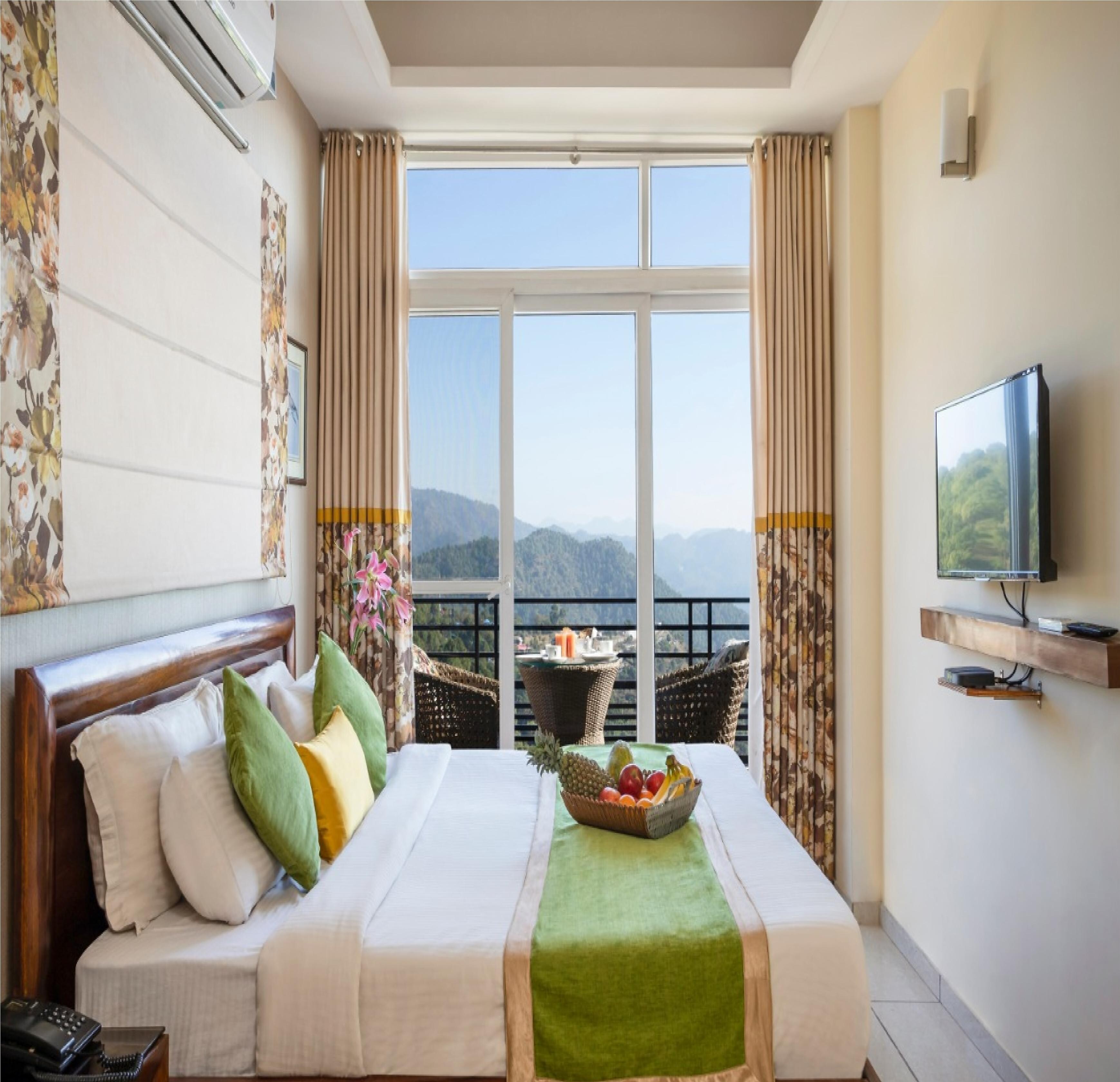 The Wild Woods Entire 2 BHK 𝗕𝗢𝗢𝗞 Kasauli Apartment 𝘄𝗶𝘁𝗵 ₹𝟬 𝗣𝗔𝗬𝗠𝗘𝗡𝗧