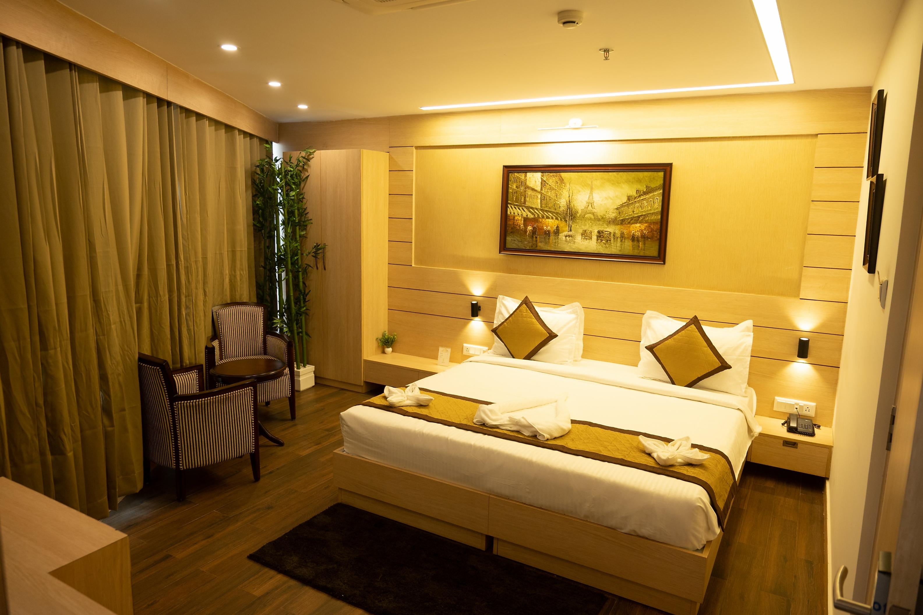 SILKHOUSE PREMIER HOTELS - Tap to explore photos
