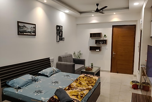 Luxury Studio Apartment in Noida by TFS-11