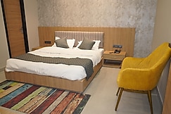 Hotel Central Park, Bathinda