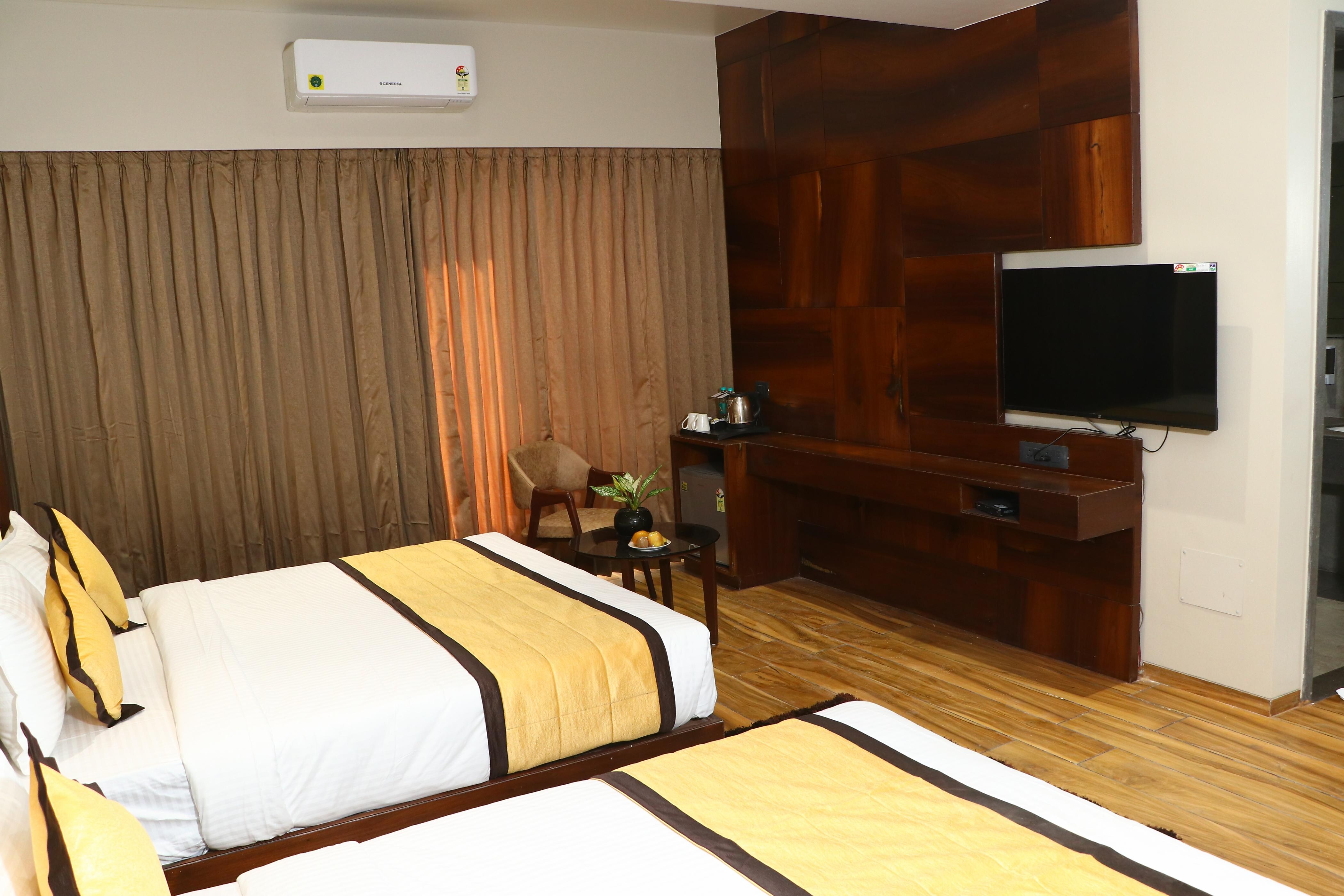 Hotel Rudra Royal 3