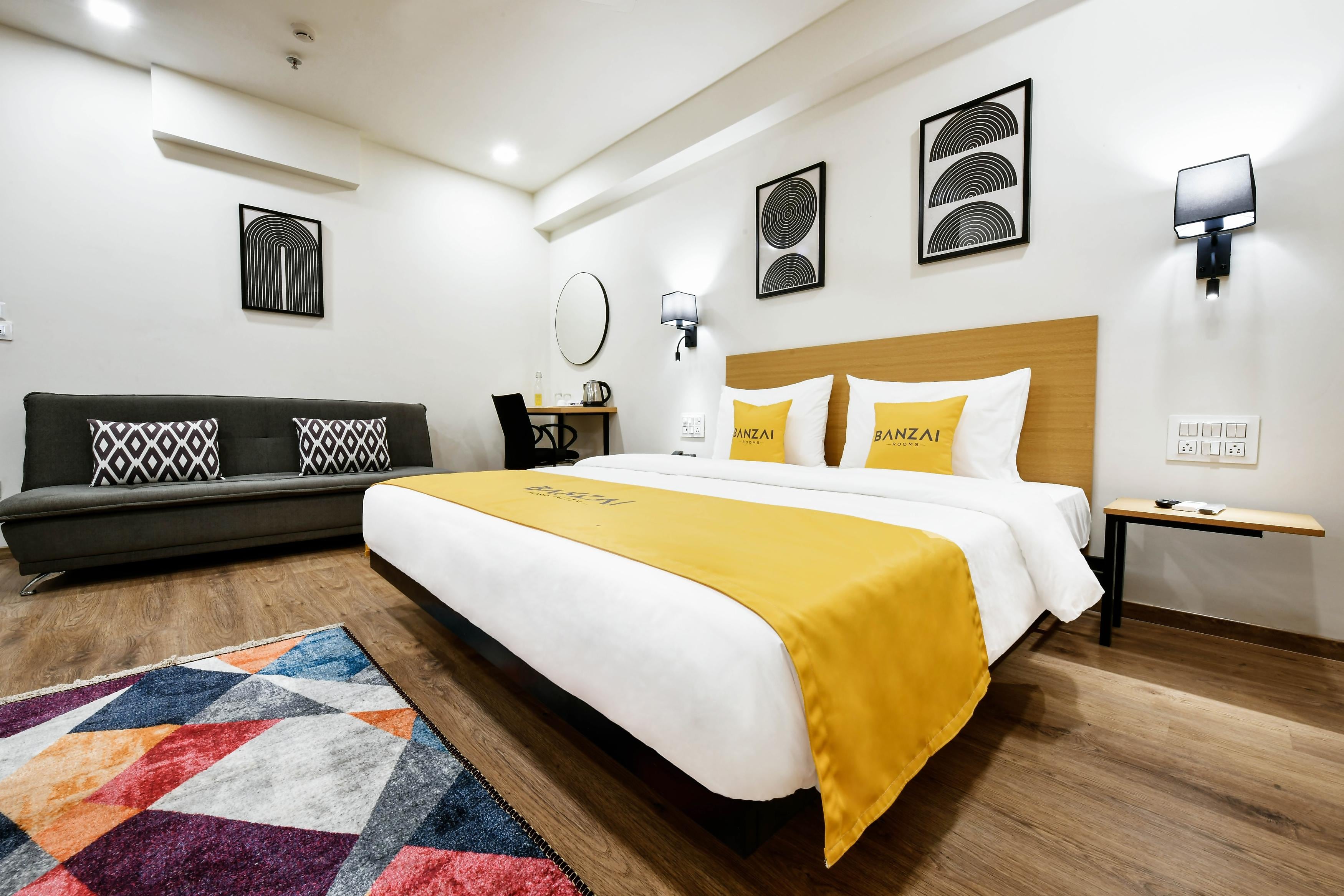 Hotel Banzai Rooms 2